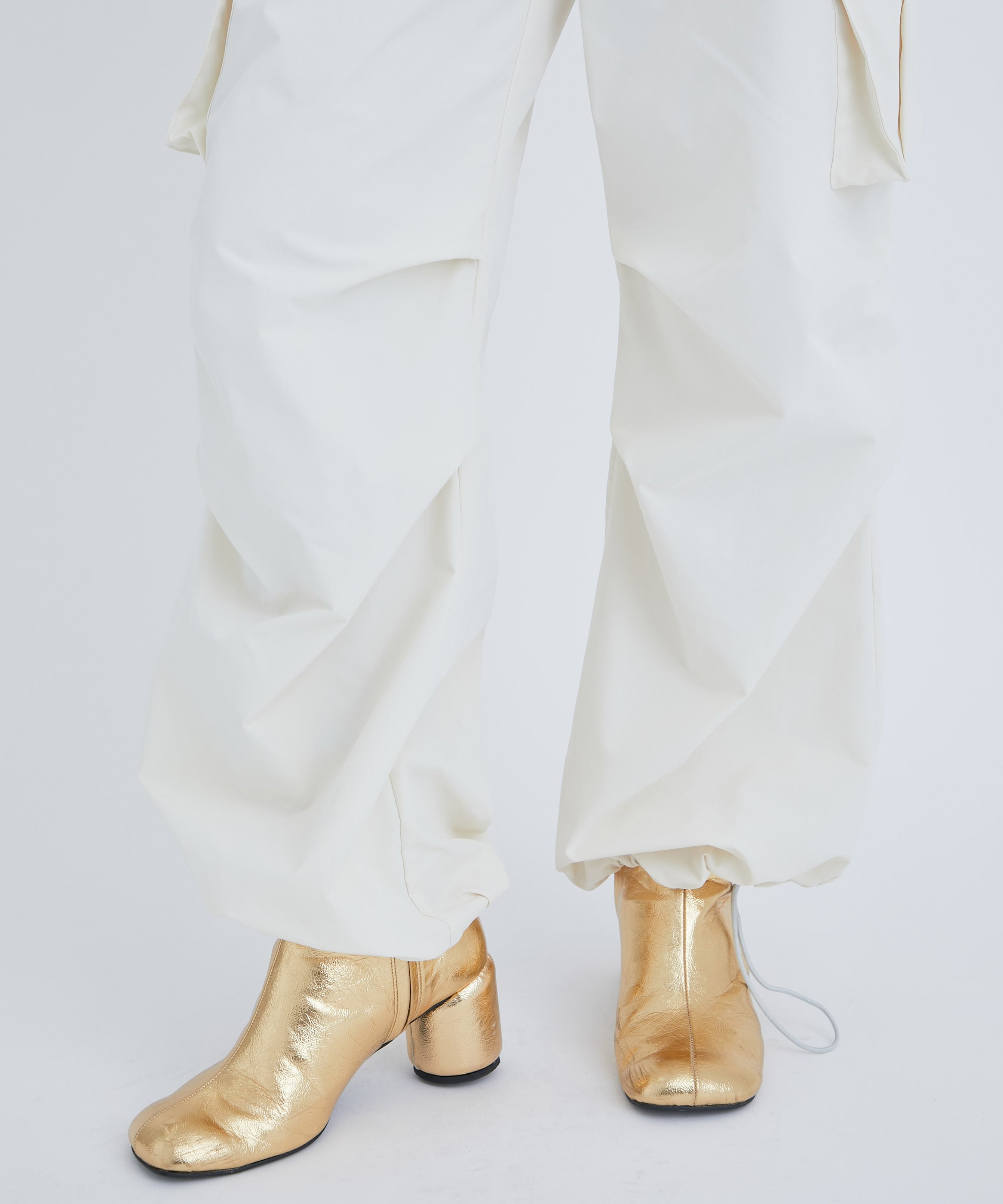 Drawstring Parachute Pants(1 OFF WHITE): STUDIOUS: WOMENS