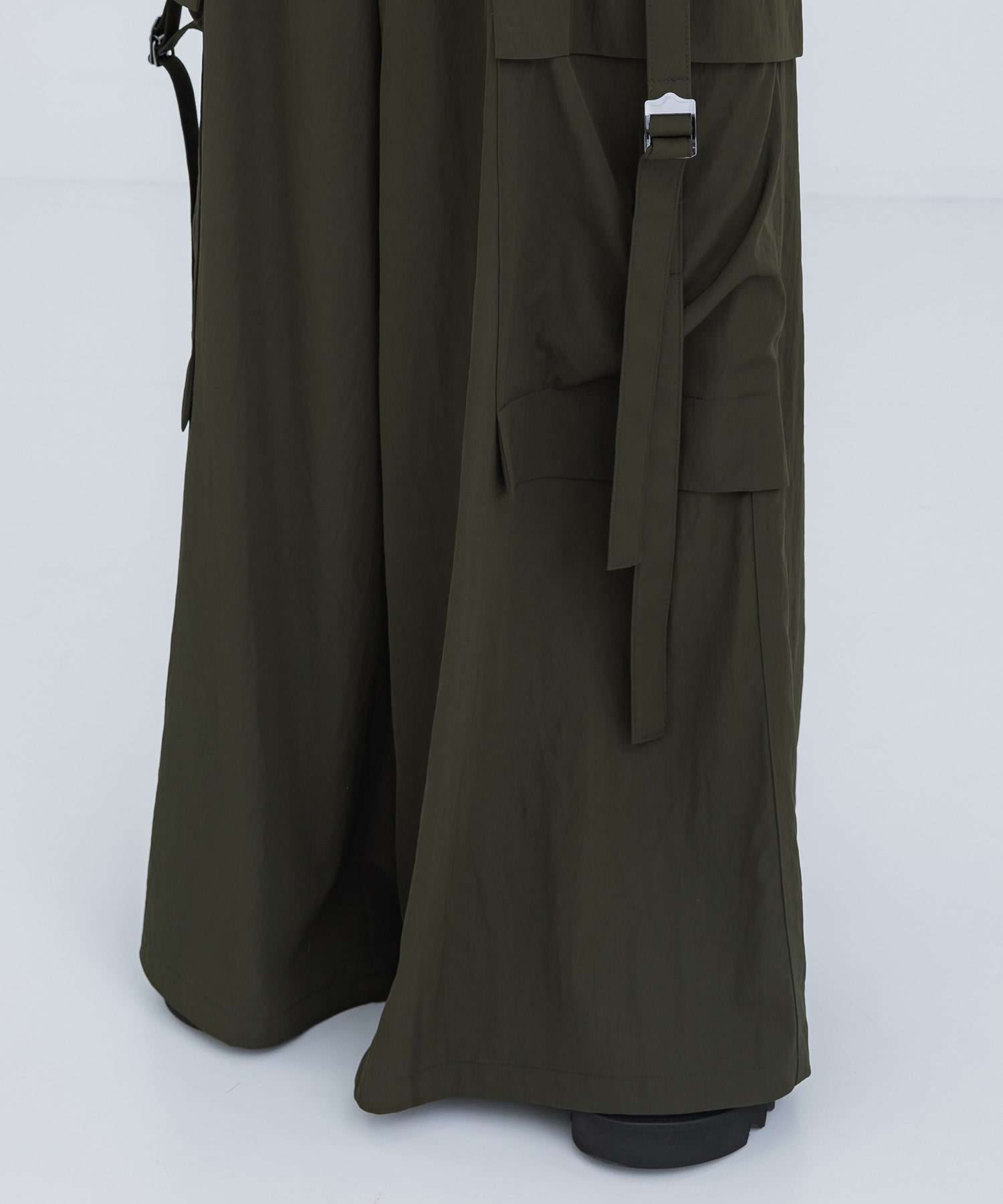 Wide Flare Cargo Pants UJOH