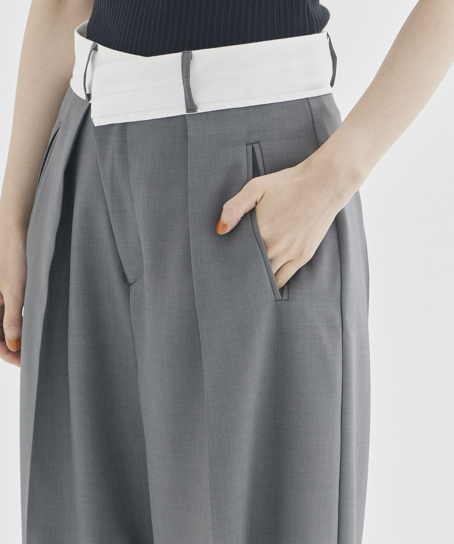 Asymmetric Front Trousers STUDIOUS