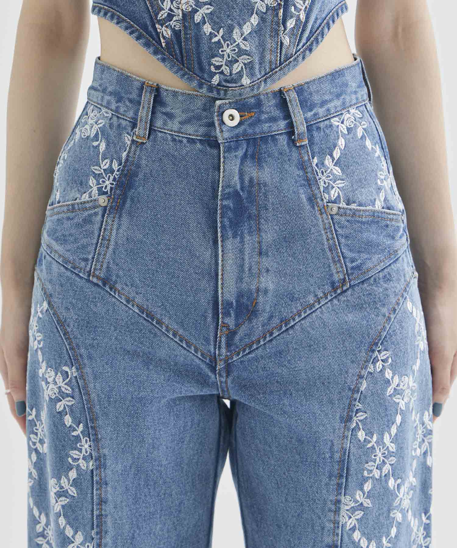 FLOWER EMBROIDERED WIDE JEANS FETICO