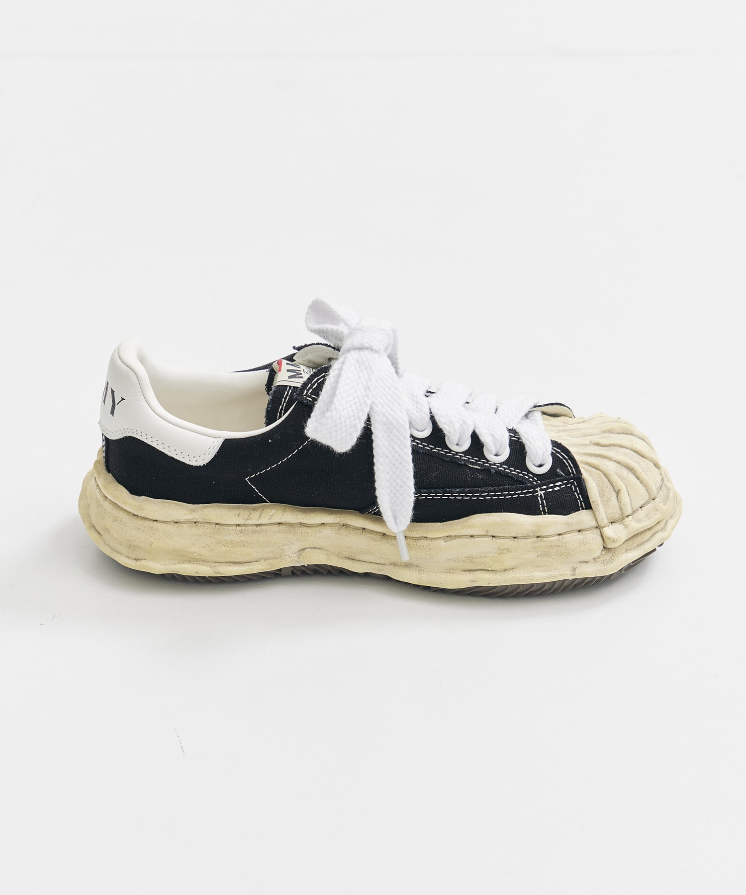 BLAKEY vintage color dyed originalsole canvas LowTop sneaker Maison MIHARA YASUHIRO