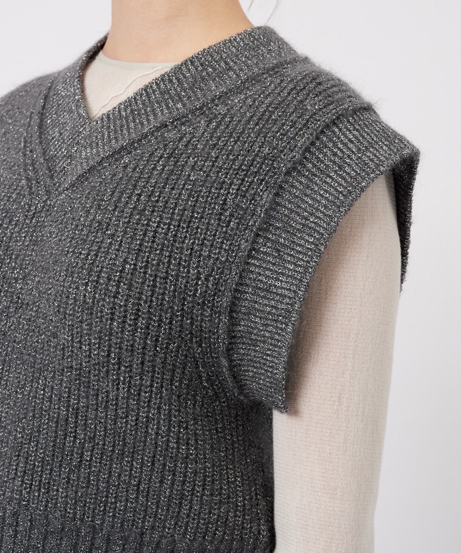 Mohair Lame Knit Vest STUDIOUS