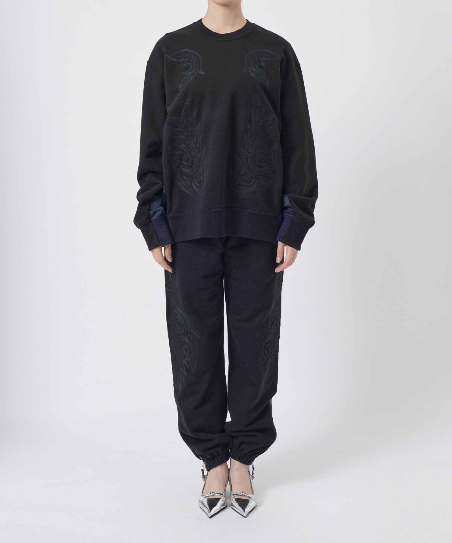 Embroidery sweat pants TOGA PULLA