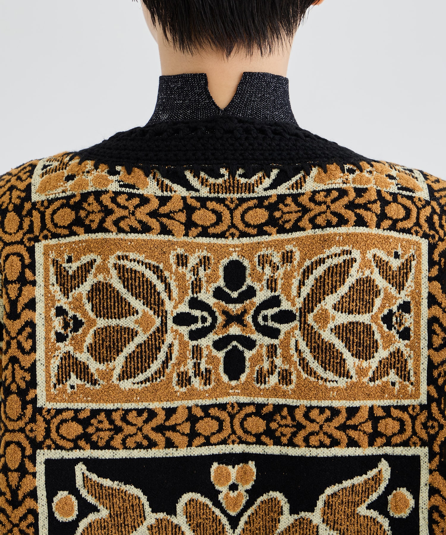 RUG PATTERN KNIT JACKET AMERI