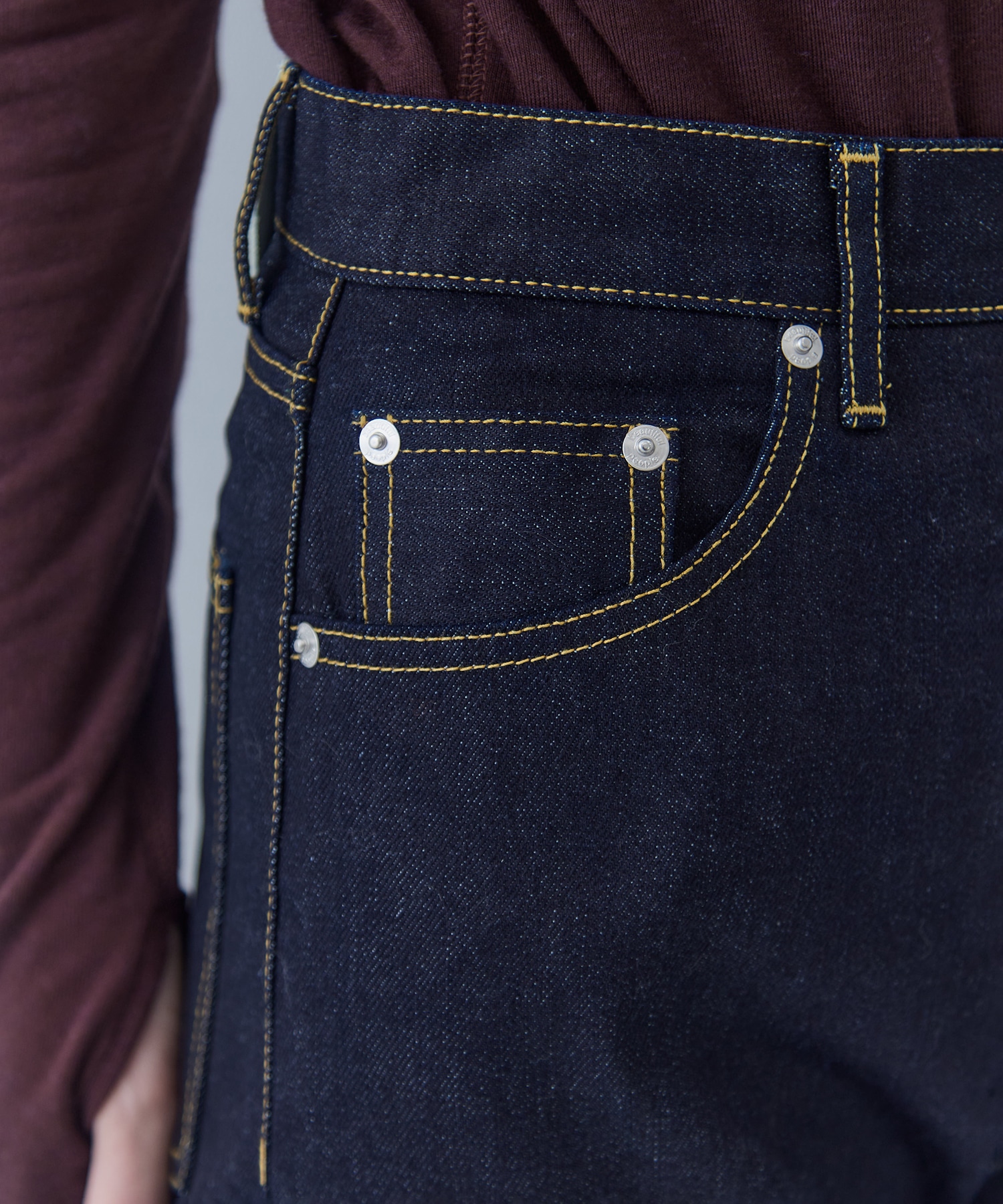 selvedge denim woman fits beautiful people