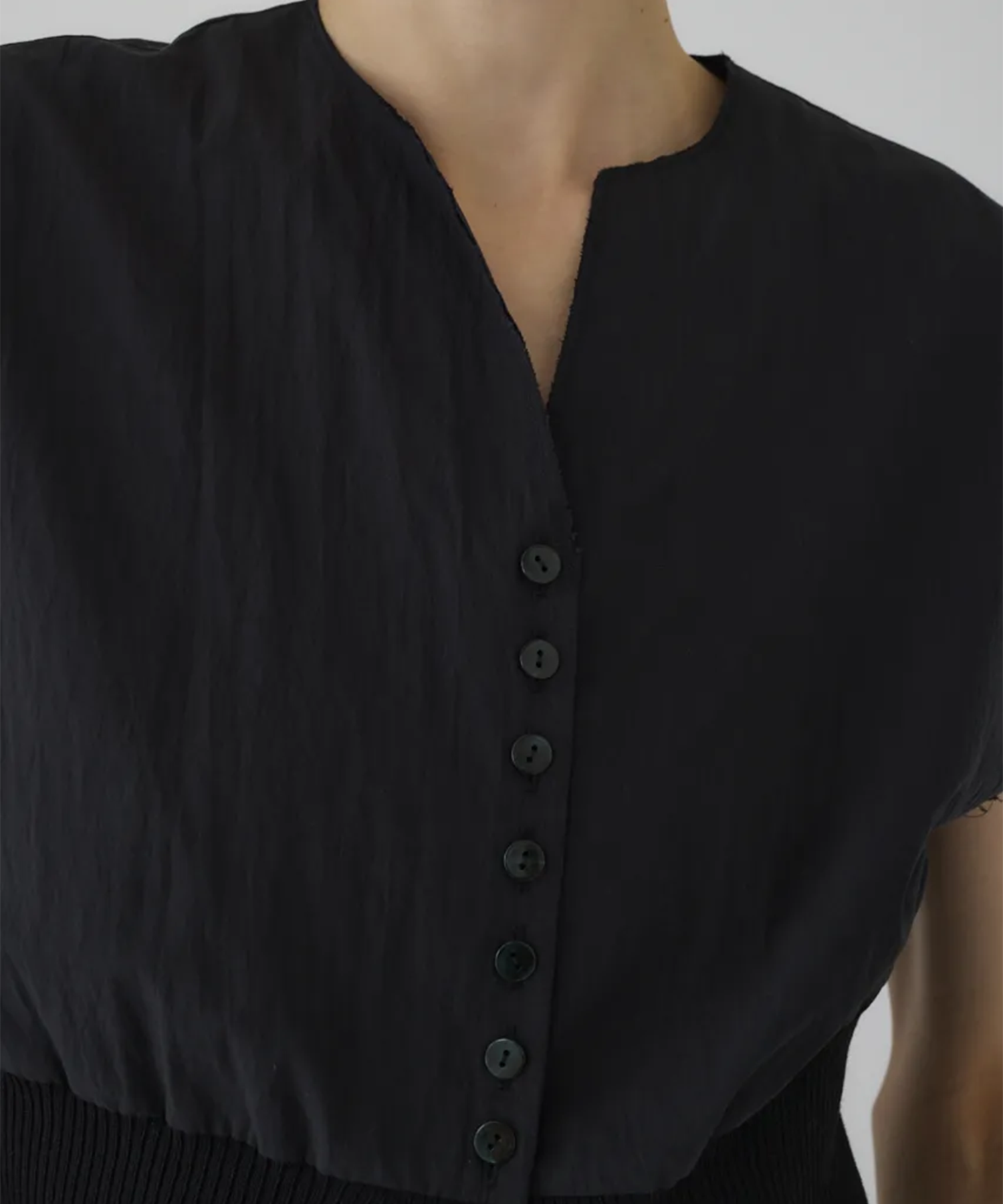 Docking cut off design tops RIM.ARK