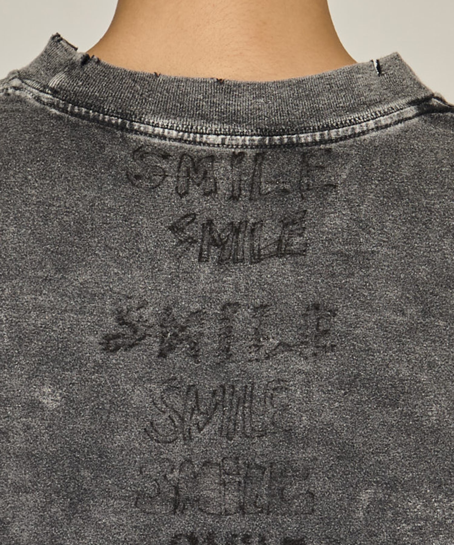 BLEACHED CROPPED TEE Maison MIHARA YASUHIRO