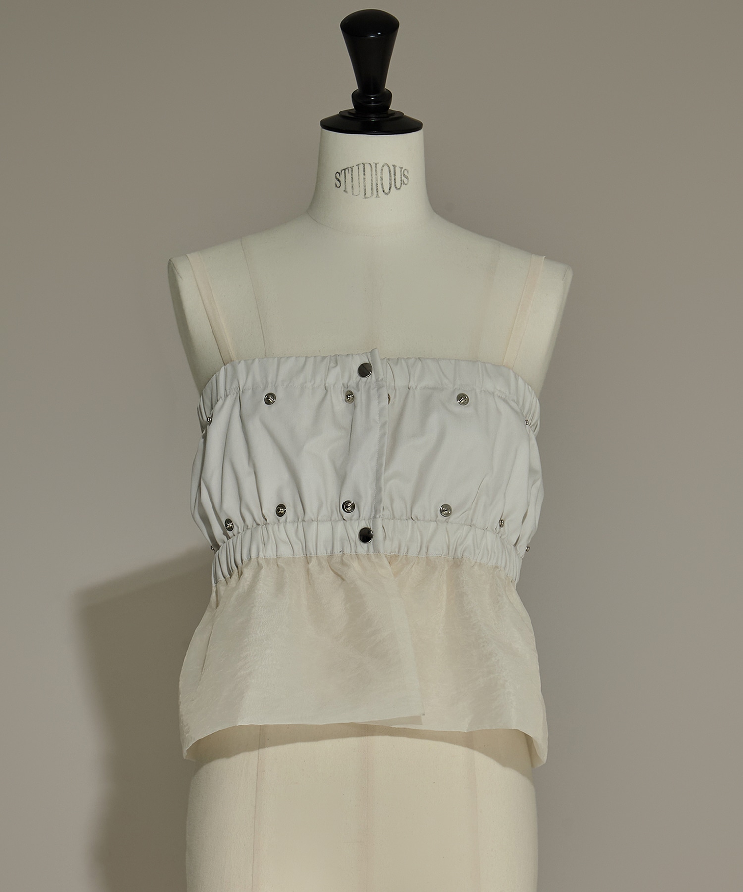 別注frower frill vest HOUGA