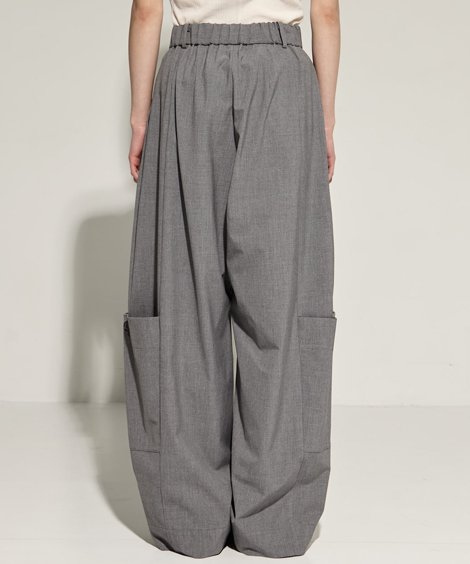 Barrel Leg Cargo Trousers STUDIOUS