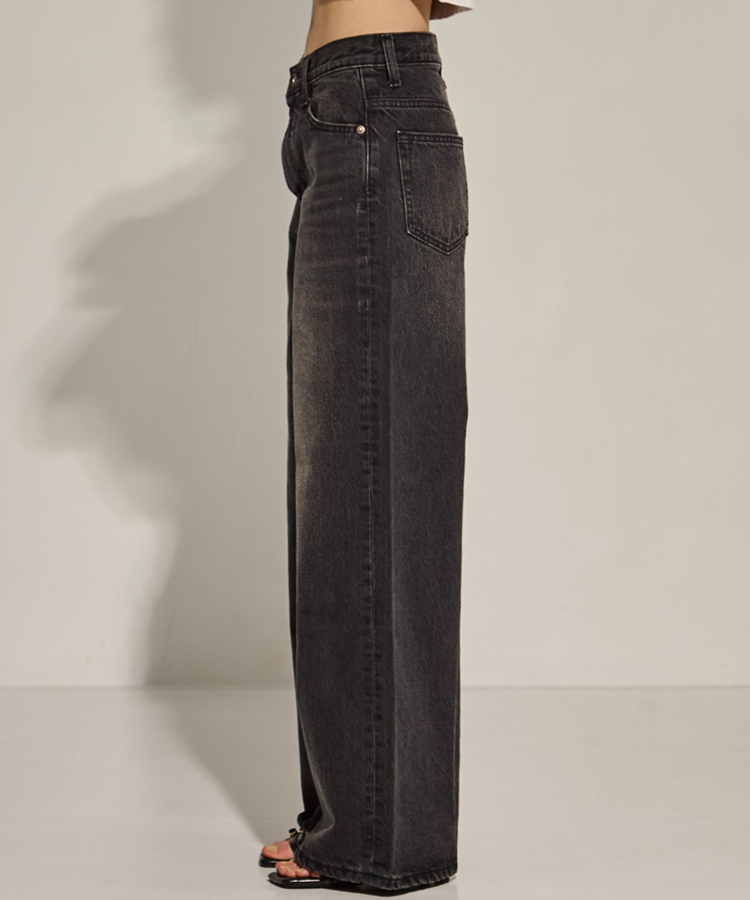 Semi Flare Dyed Jeans STUDIOUS