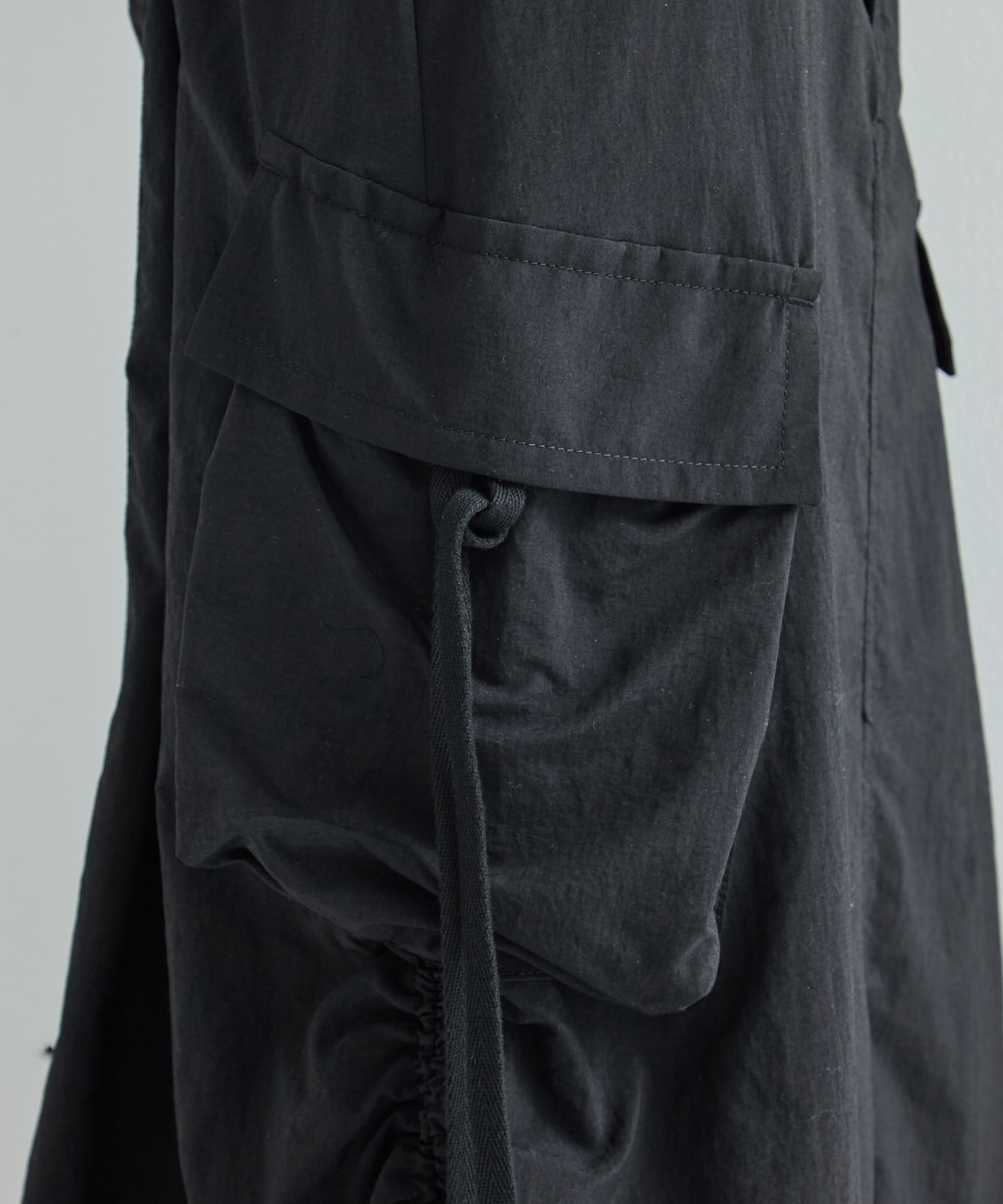 Drawstring Cargo Skirt STUDIOUS