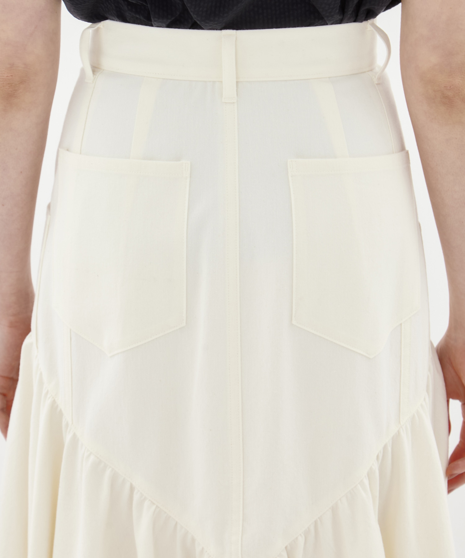 Pierina skirt WH AKIRANAKA
