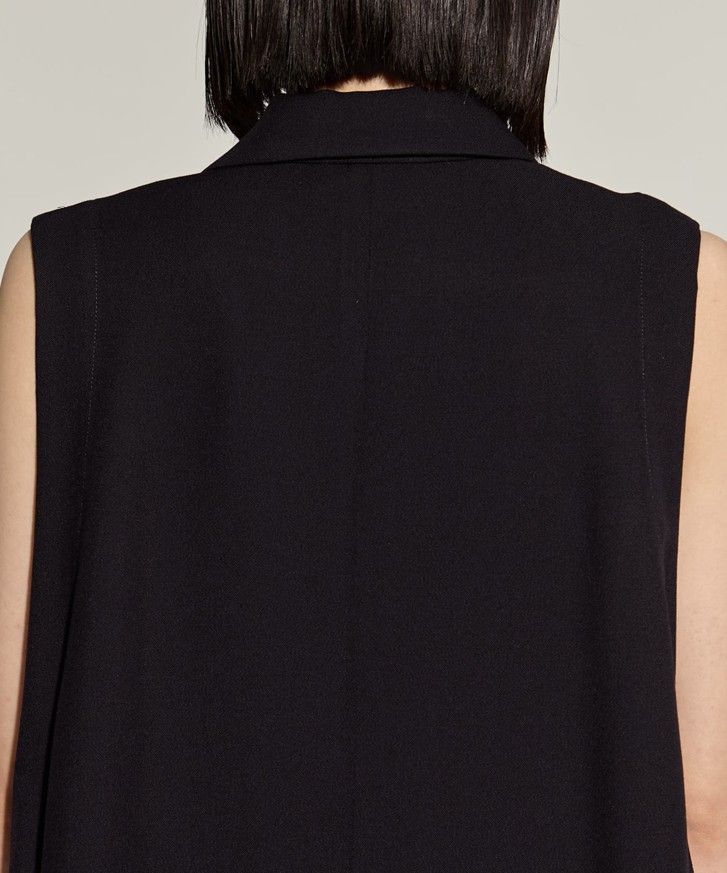 Side Eyelet Vest UJOH