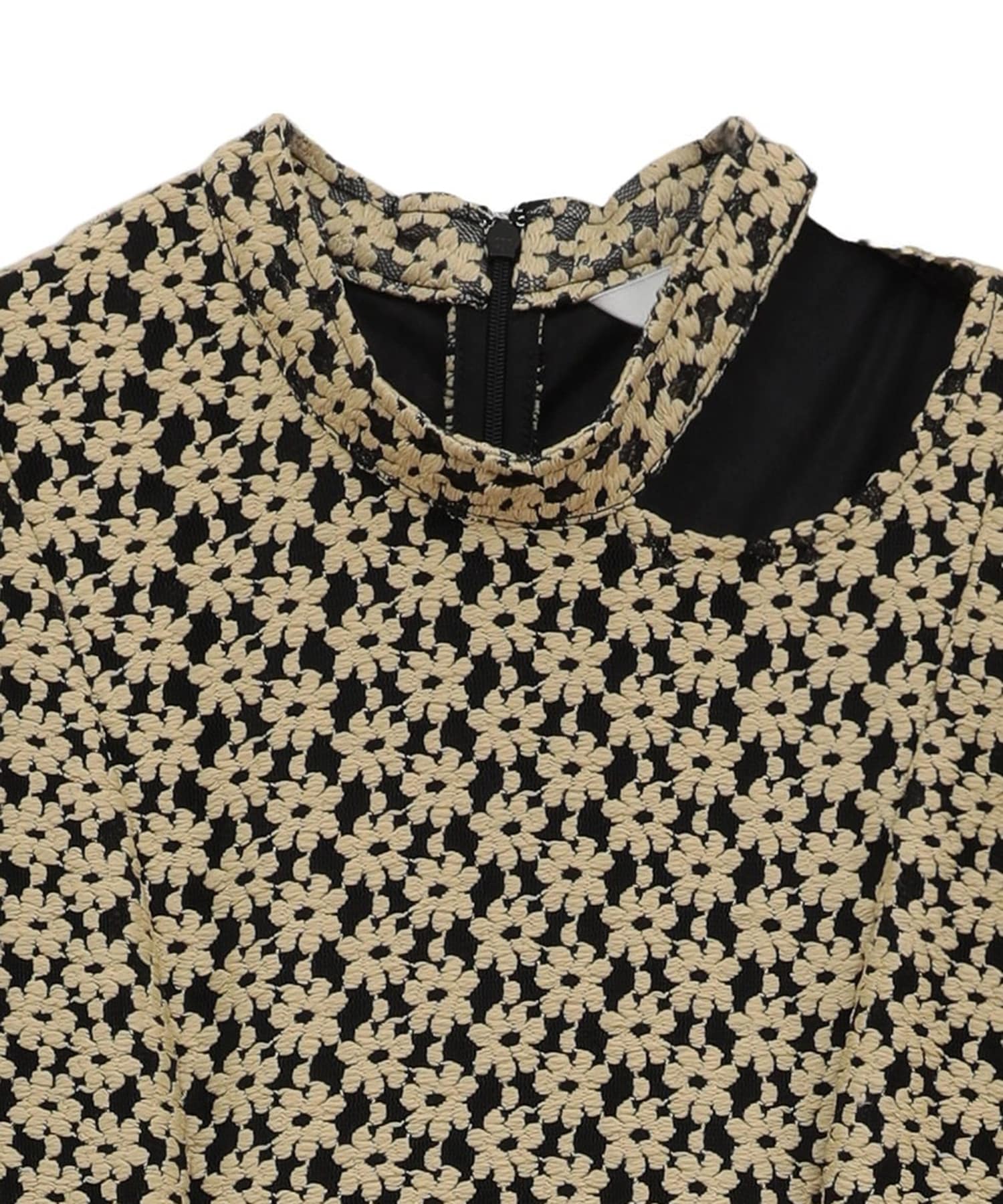 3D FLOWER LACE SLASH NECK ONEPIECE CLANE