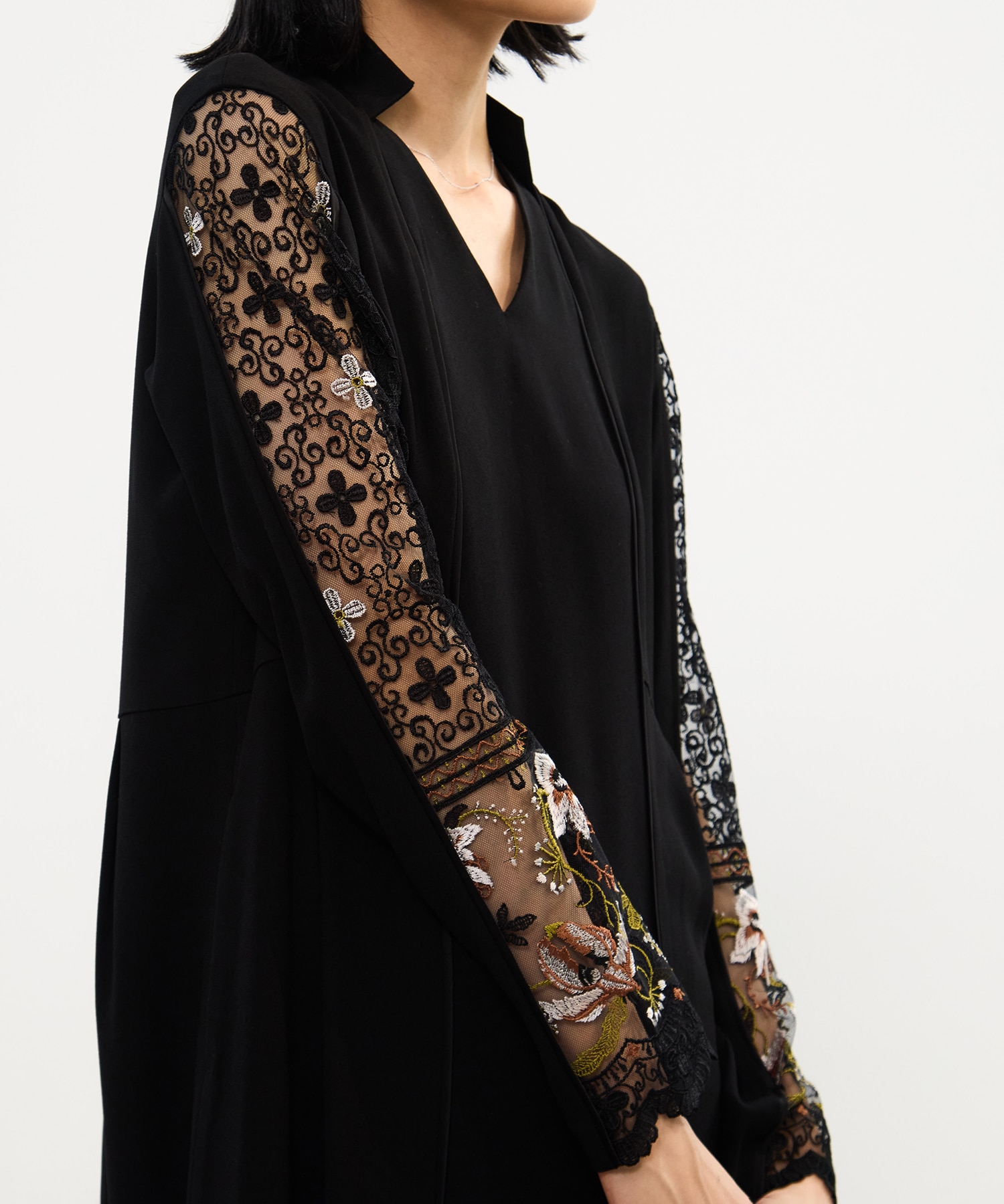 Petal collar lace dress MURRAL