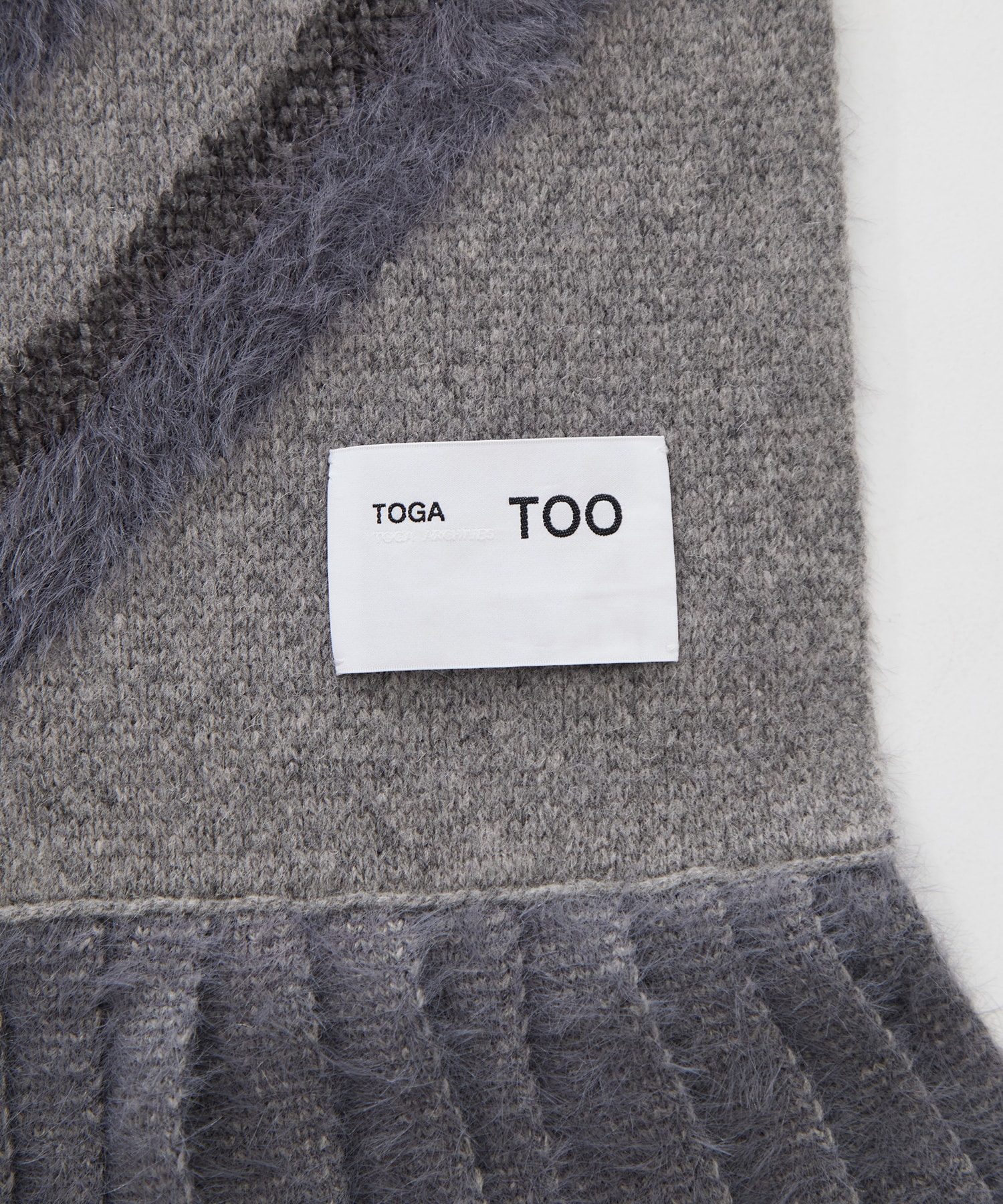 Regimental knit stole TOGA