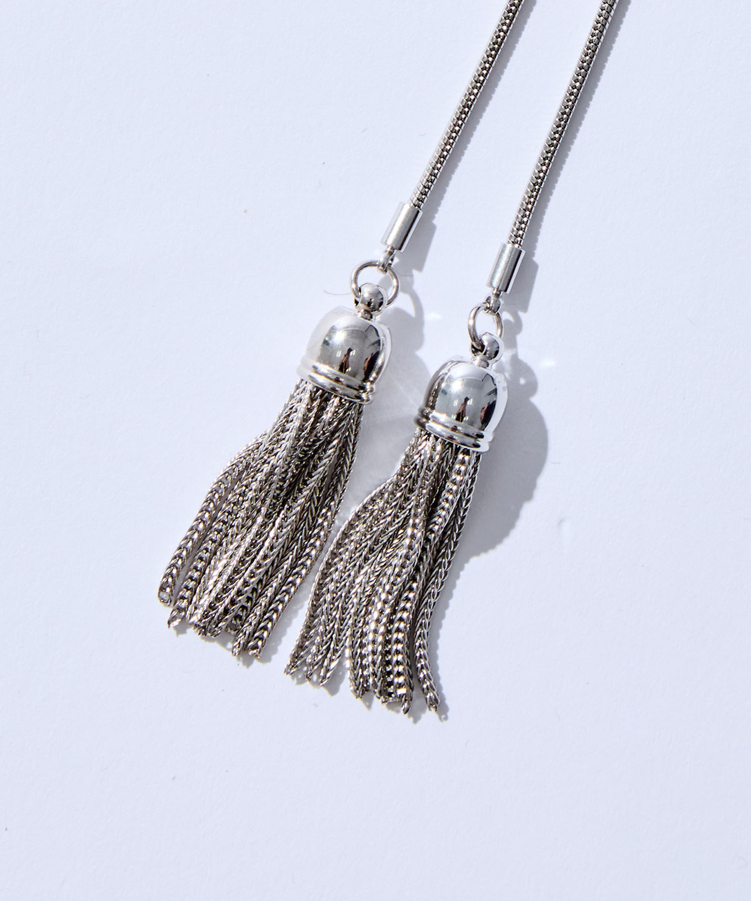 Metal loop tie small TOGA