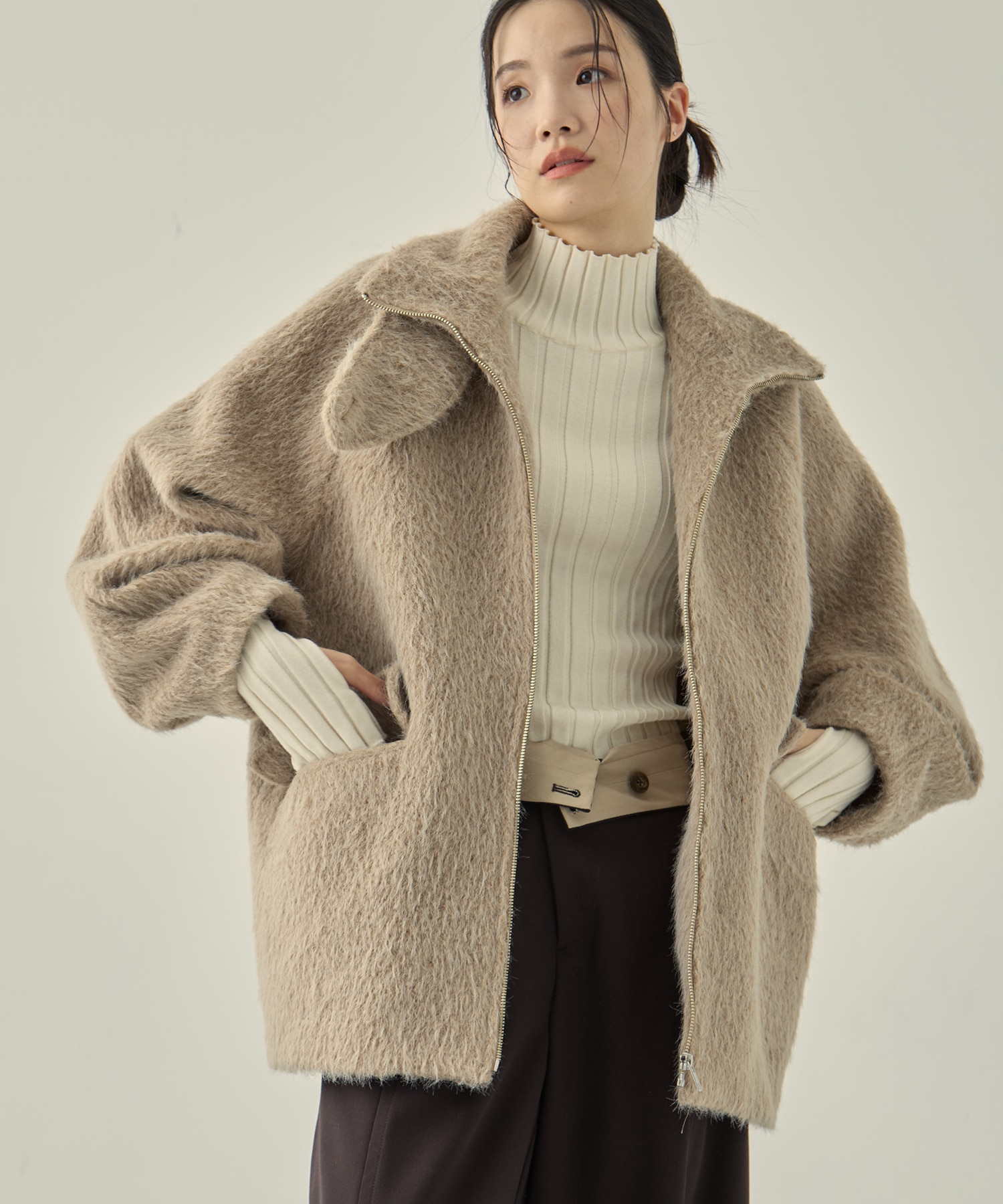 STAND COLLAR SHAGGY MIDDLE COAT STUDIOUS