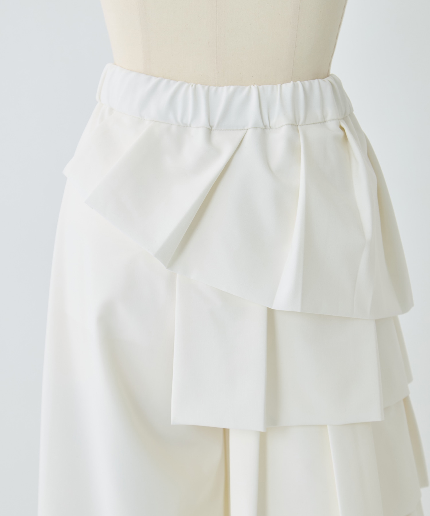 別注 RUFFLE PANTS TAAKK