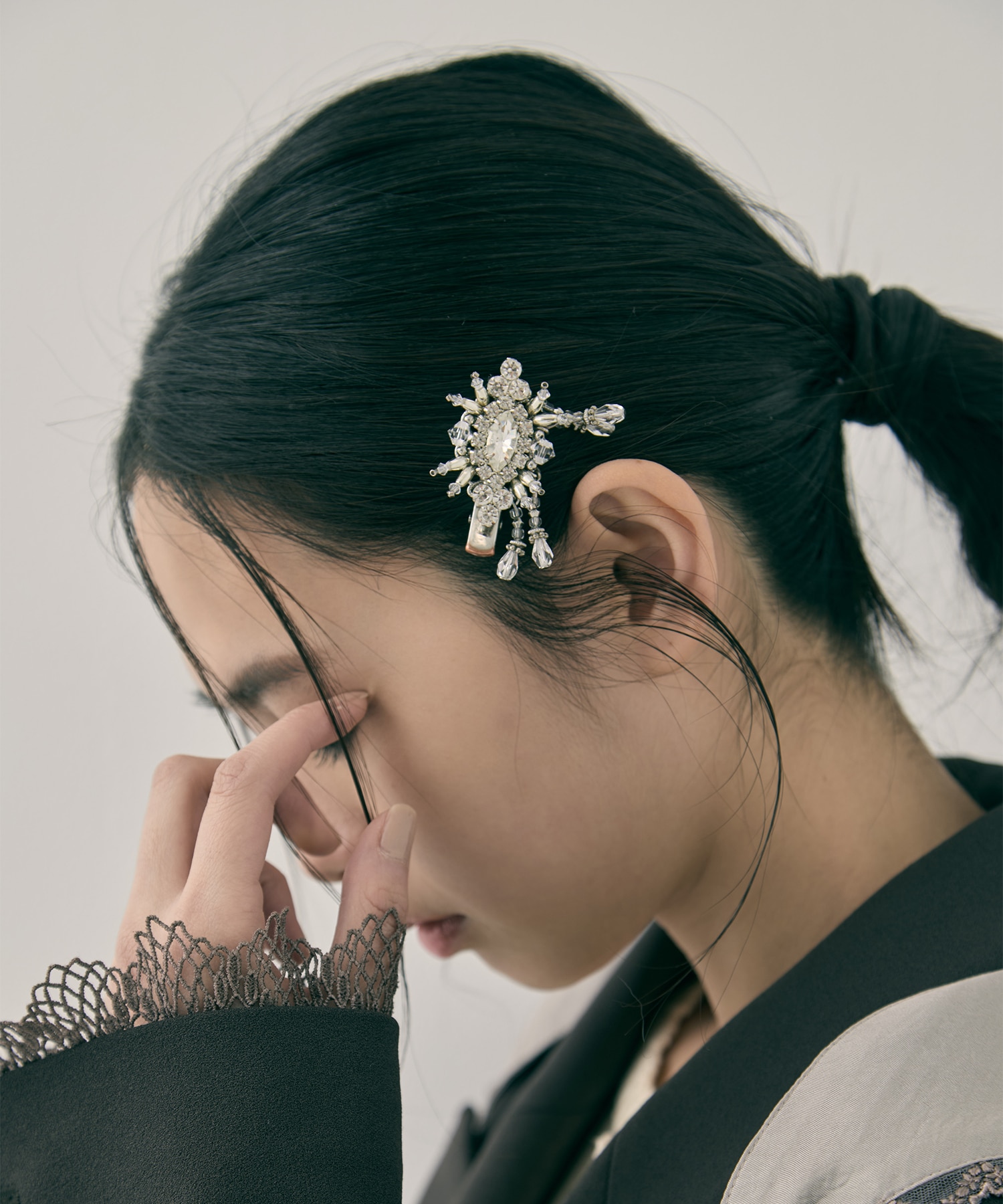 crystal hair clip left tanakadaisuke