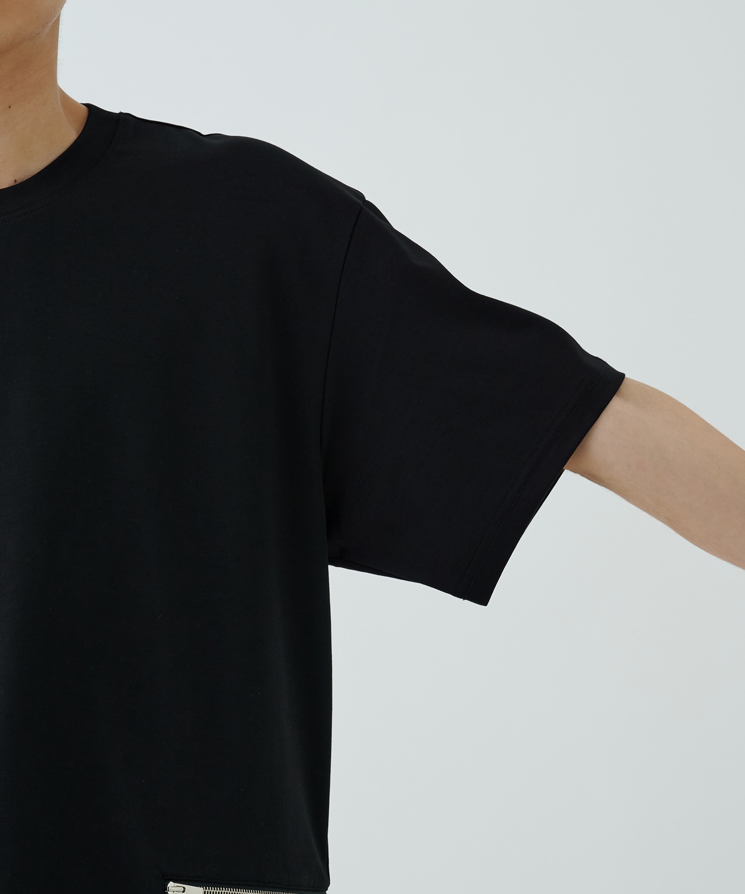 〈別注〉Oversize Zip  S/S TEE ATTACHMENT