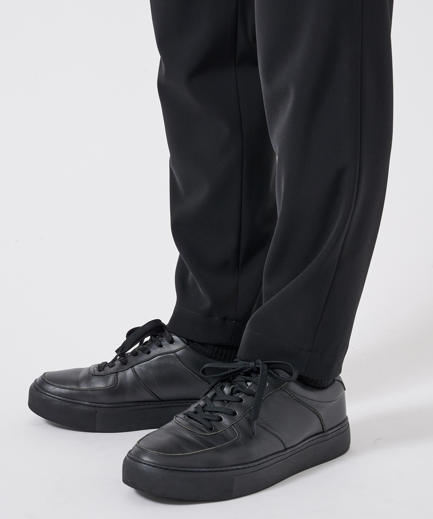 DOUBLE CLOTH TWO TUCK SLACKS STUDIOUS