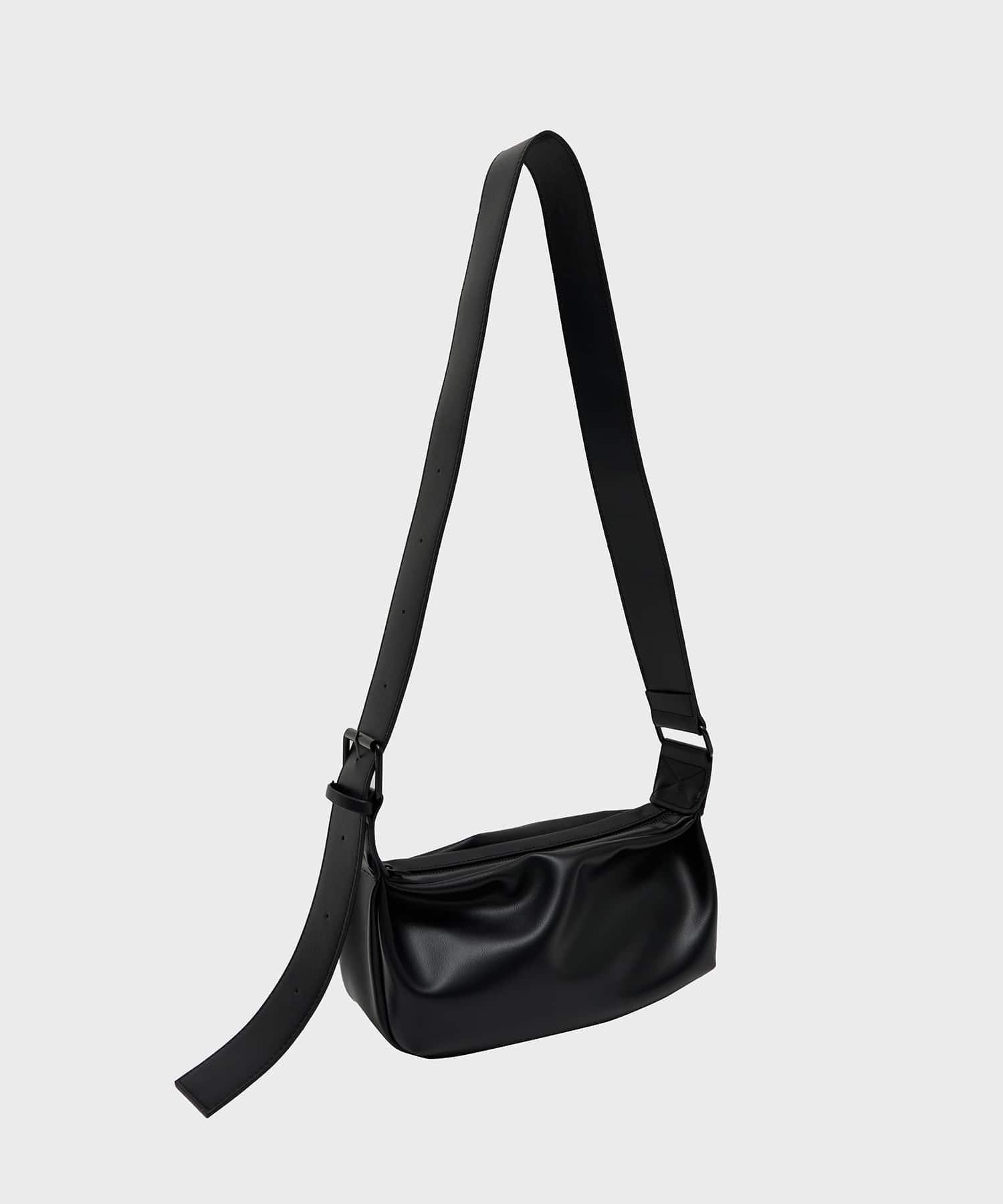 HARF MOON SHOULDER BAG STUDIOUS