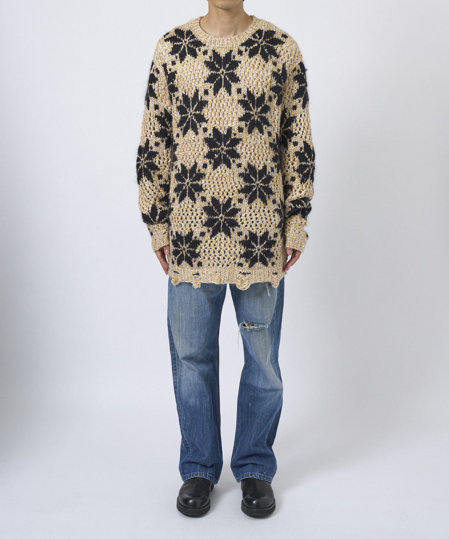 Snow Pattern Crew Neck Knit BED J.W. FORD