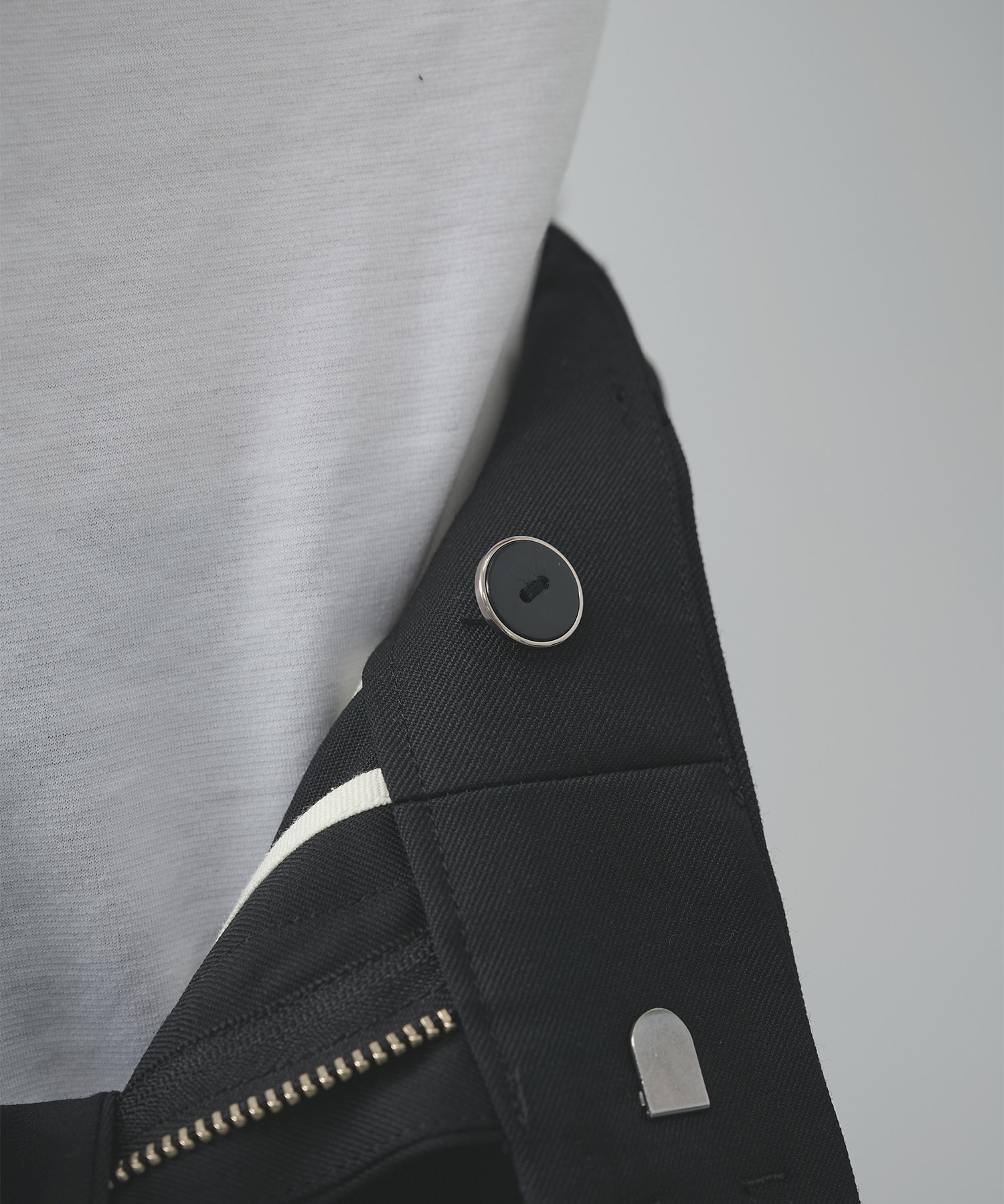 2Tuck Curve Slacks STUDIOUS