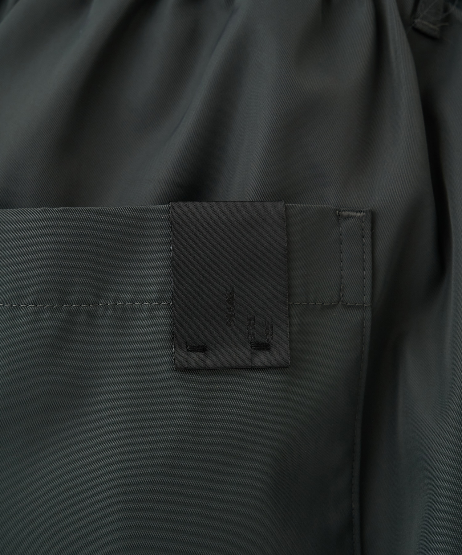 2251-CP27-004　COMPILE　PANTS N.HOOLYWOOD