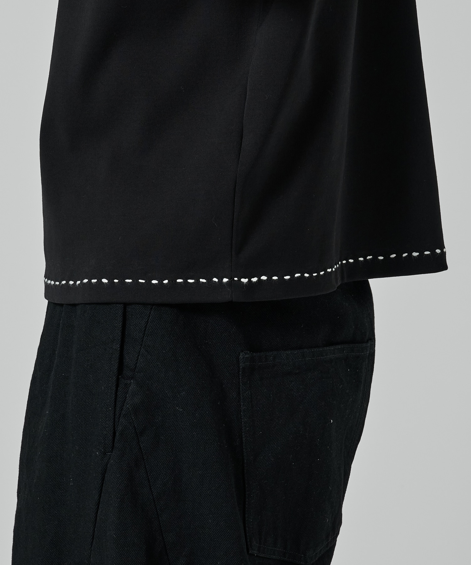 HAND STITCH TEE STUDIOUS