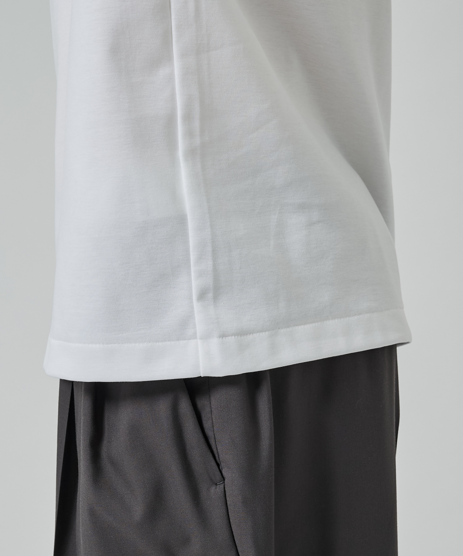 32G ロイヤルクール レギュラーTシャツ STUDIOUS
