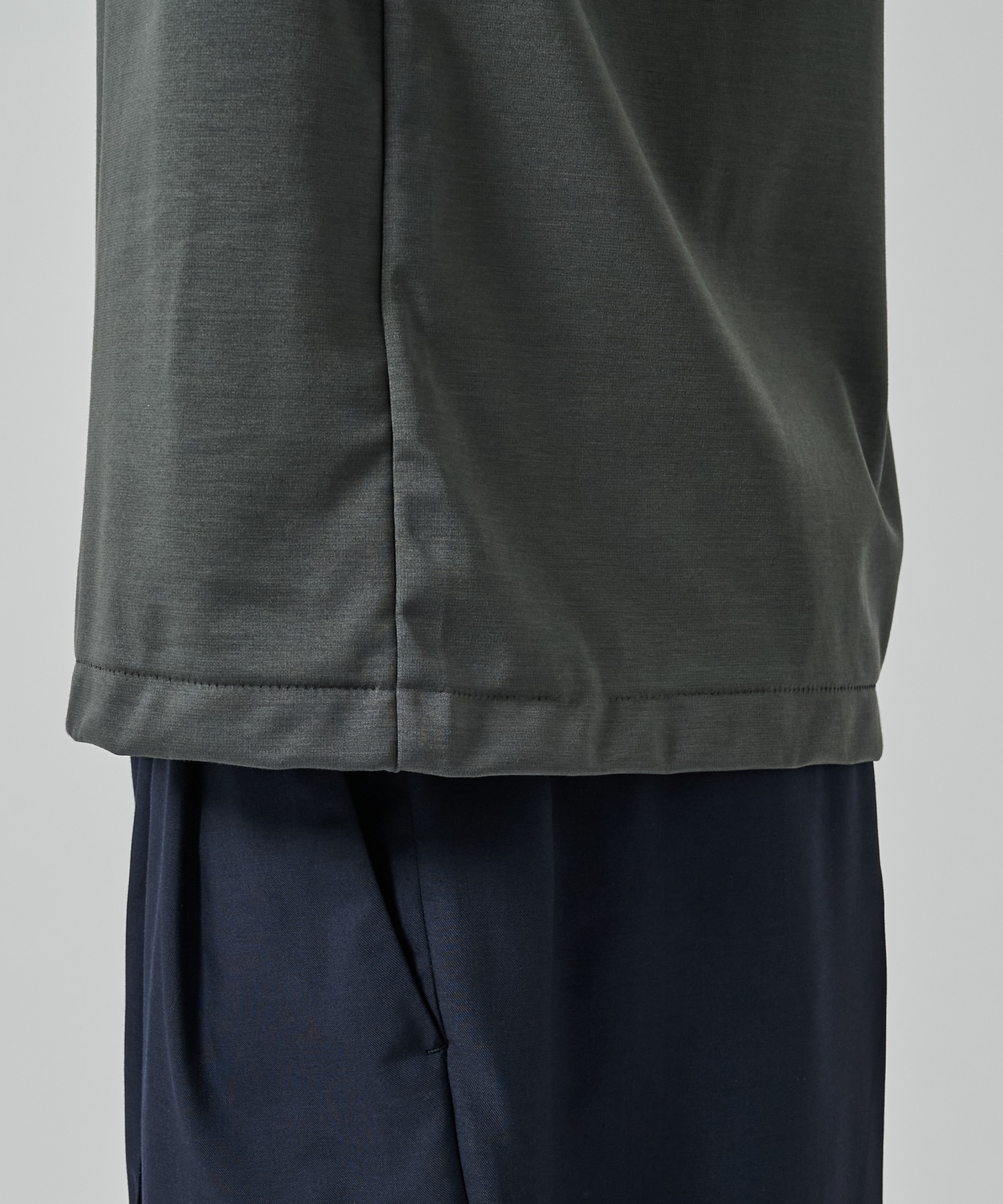 32G ロイヤルクール レギュラーTシャツ STUDIOUS