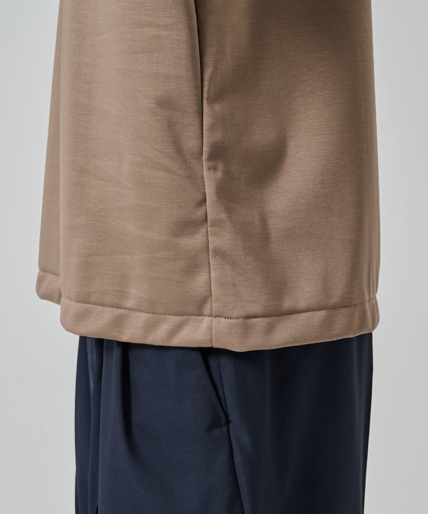 32G ロイヤルクール レギュラーTシャツ STUDIOUS