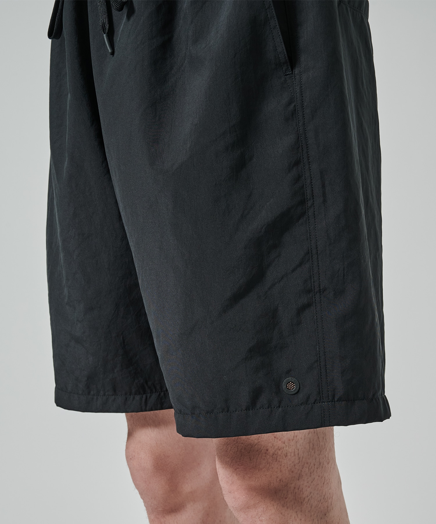 〈別注〉 ONE EYELET ACTIVE SHORTS White Mountaineering