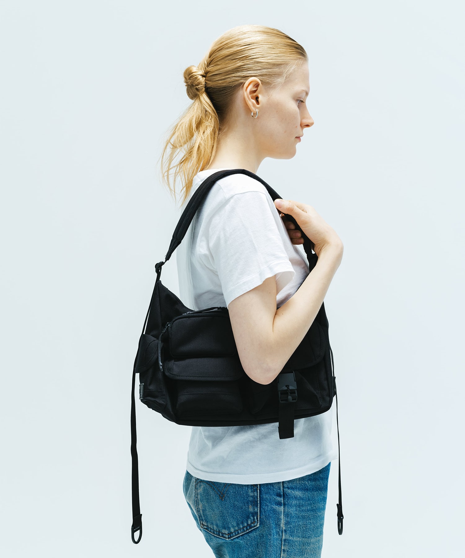 MULTI POCKETS SHOULDER BAG SMALL BAICYCLON by bagjack
