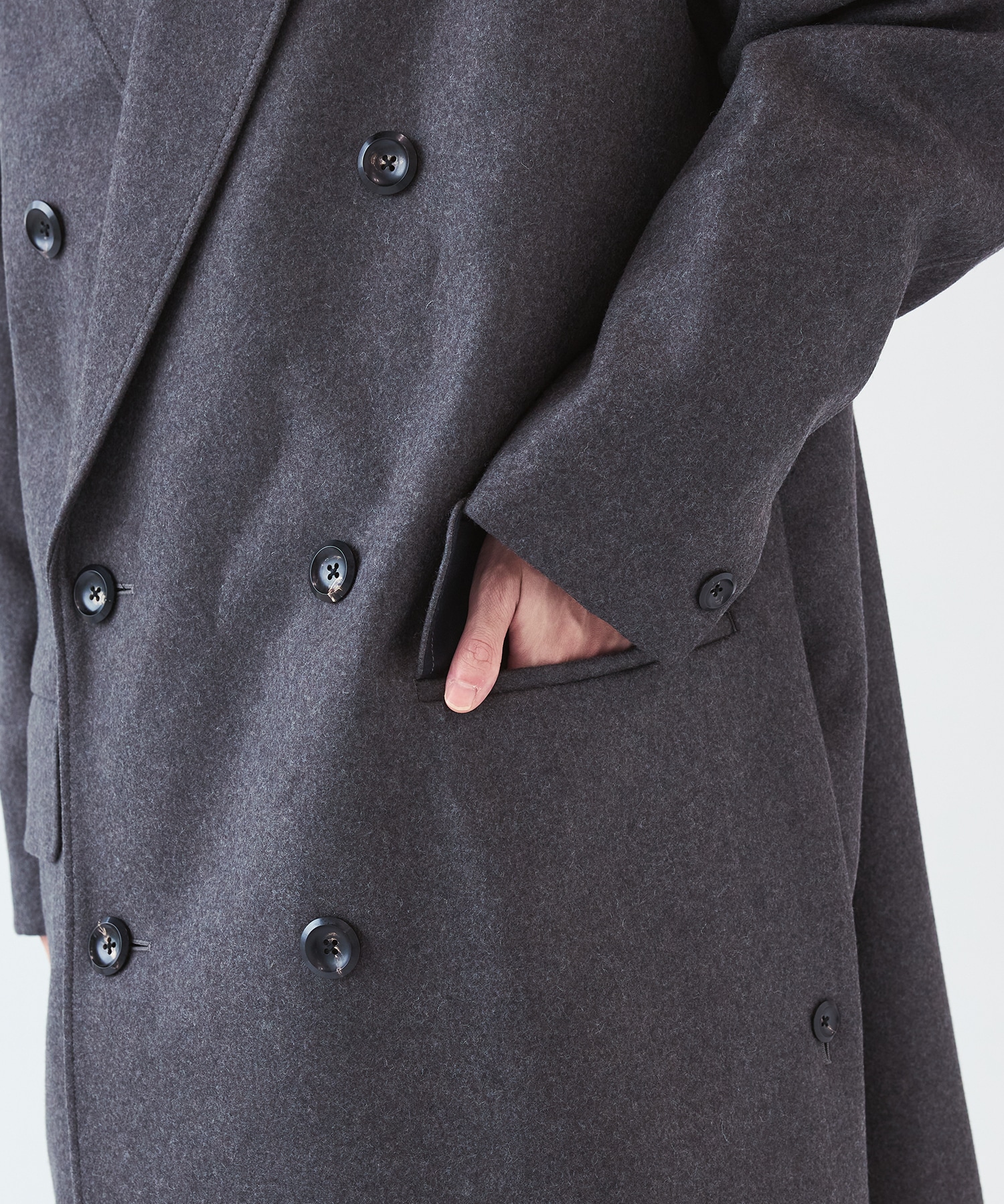 THE DOUBLE PEAKED EASY COAT THE RERACS