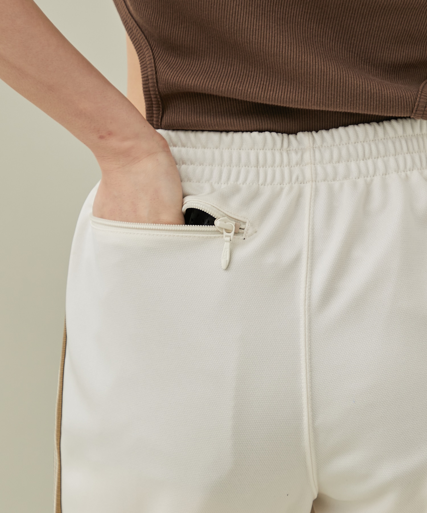 別注〉Track Pant NARROW(XS IVORY): Needles: WOMENS｜ STUDIOUS