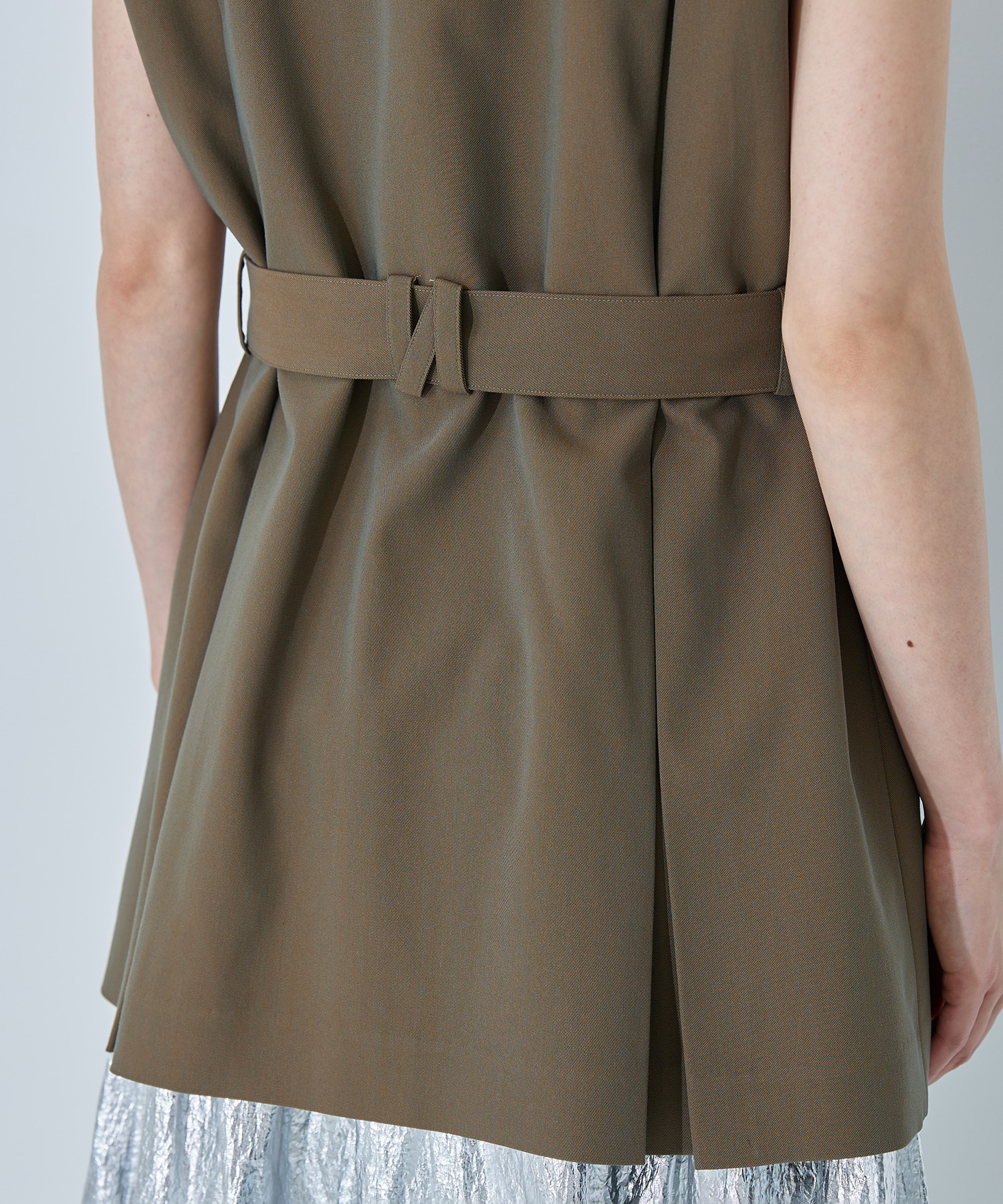 Tailored Military Vest STUDIOUS