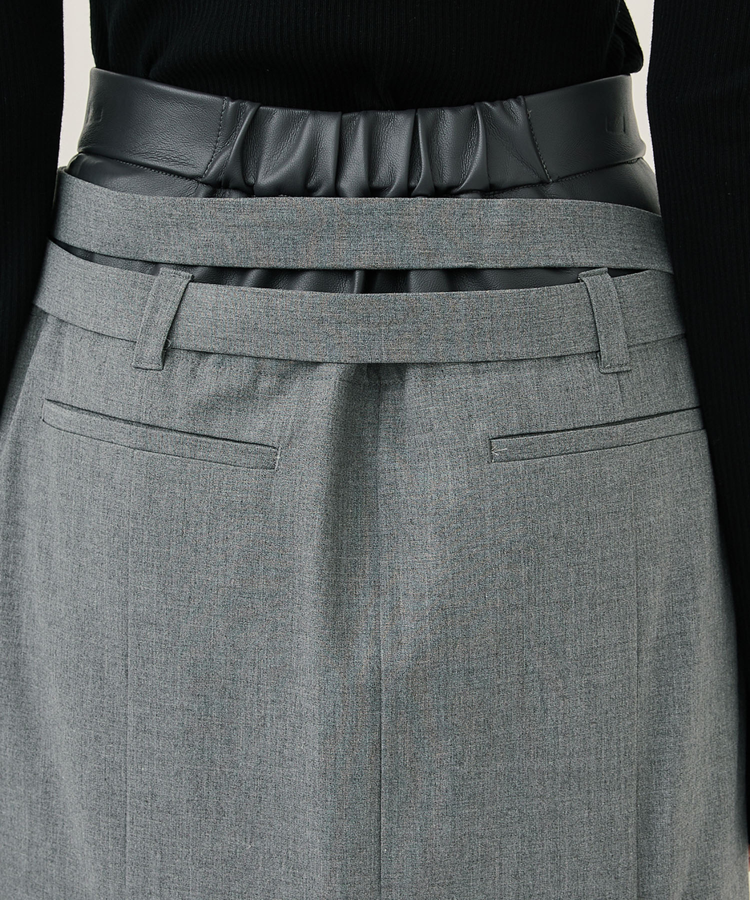 T/R LAYERED NOTCH TIGHT LONG SKIRT(2 GREY): THINGS THAT MATTER