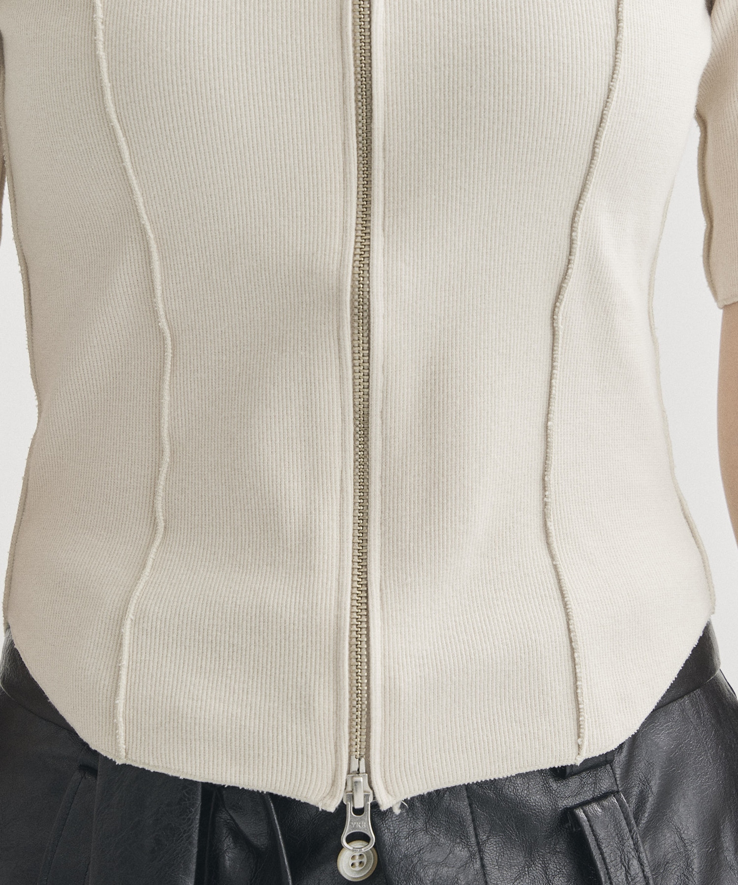 Half Sleeve Zip Up Rib Top STUDIOUS