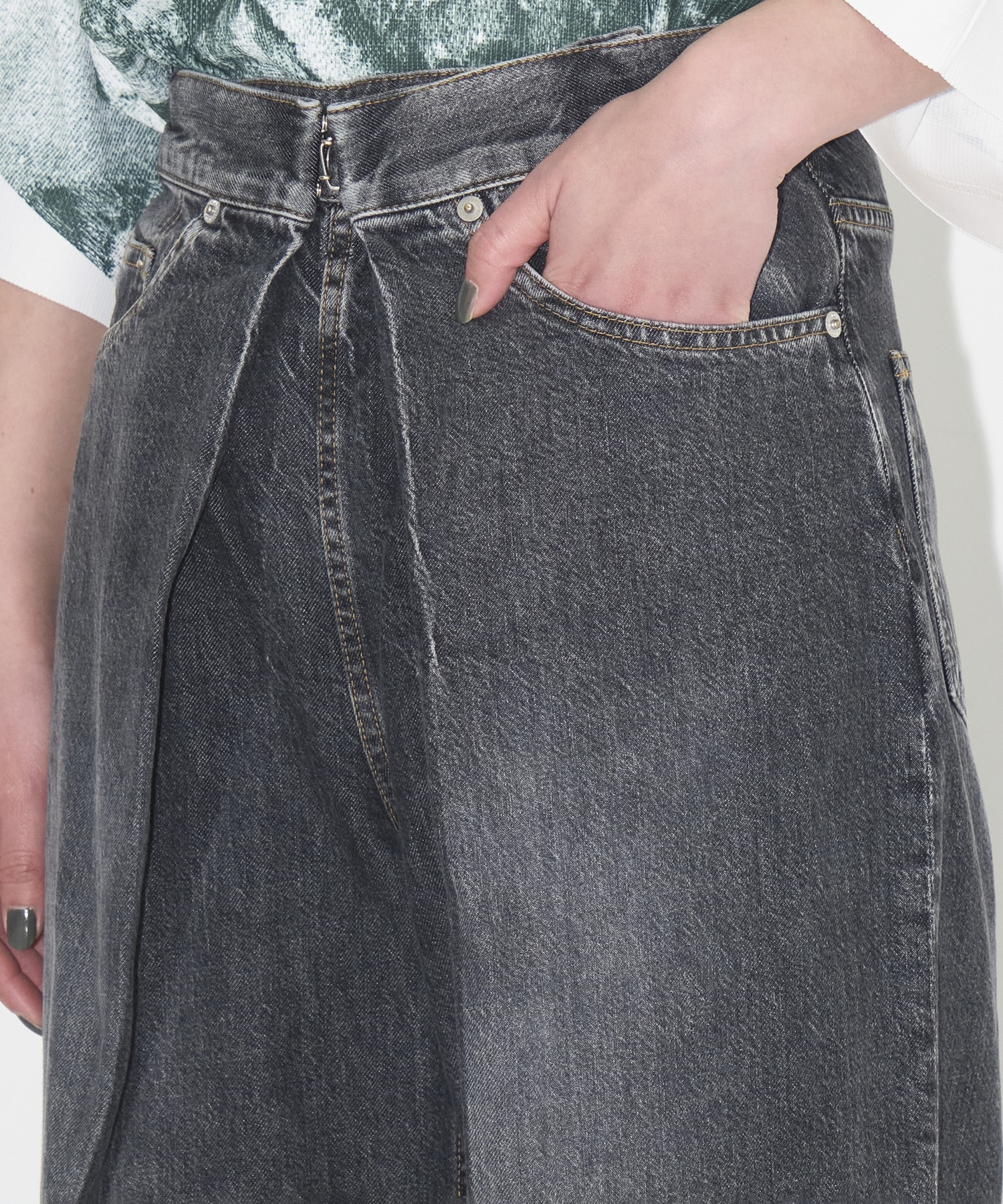 WASHED DENIM WIDE PANTS (SHORT LENGTH) JOHN LAWRENCE SULLIVAN