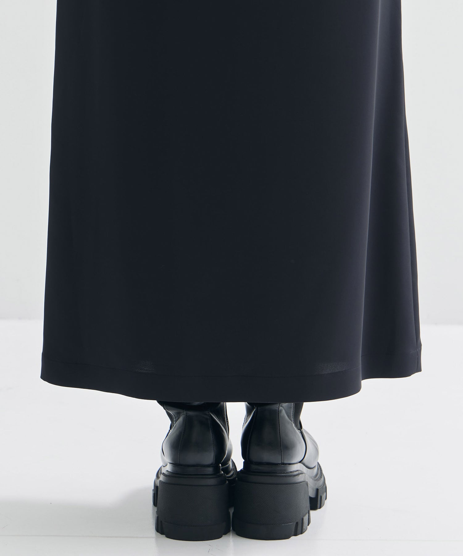 Span satin belted skirt 08sircus