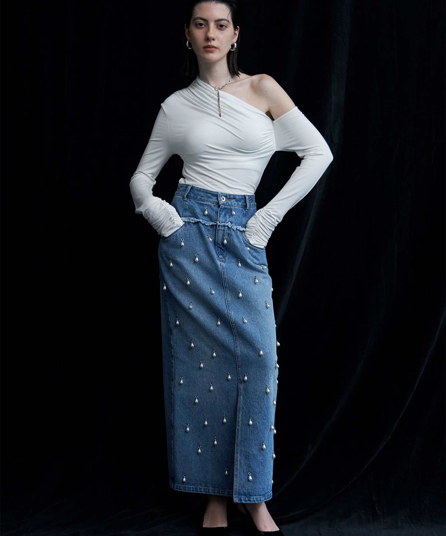 DENIM LONG SKIRT with PEARL JOSEMOON