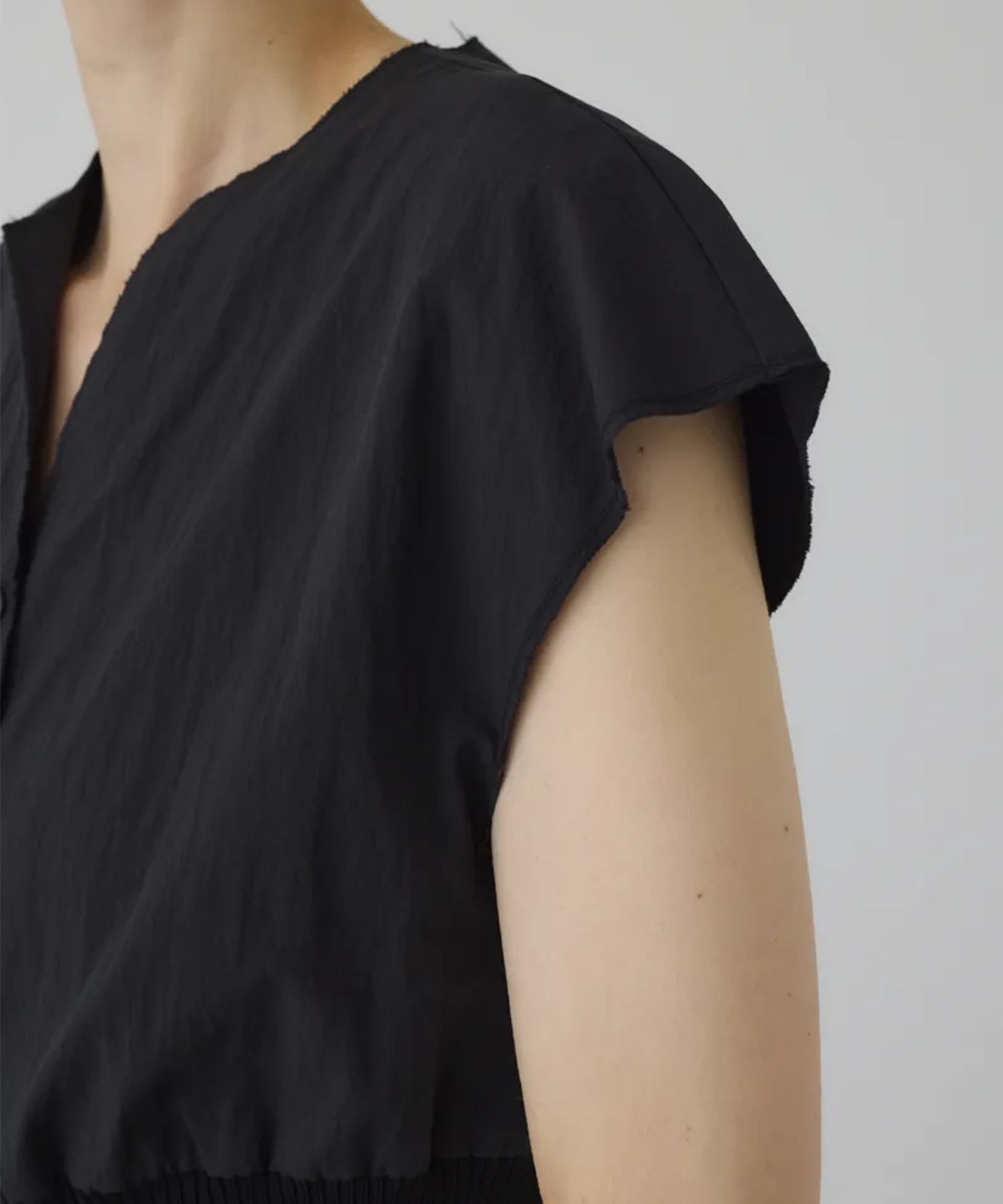 Docking cut off design tops RIM.ARK