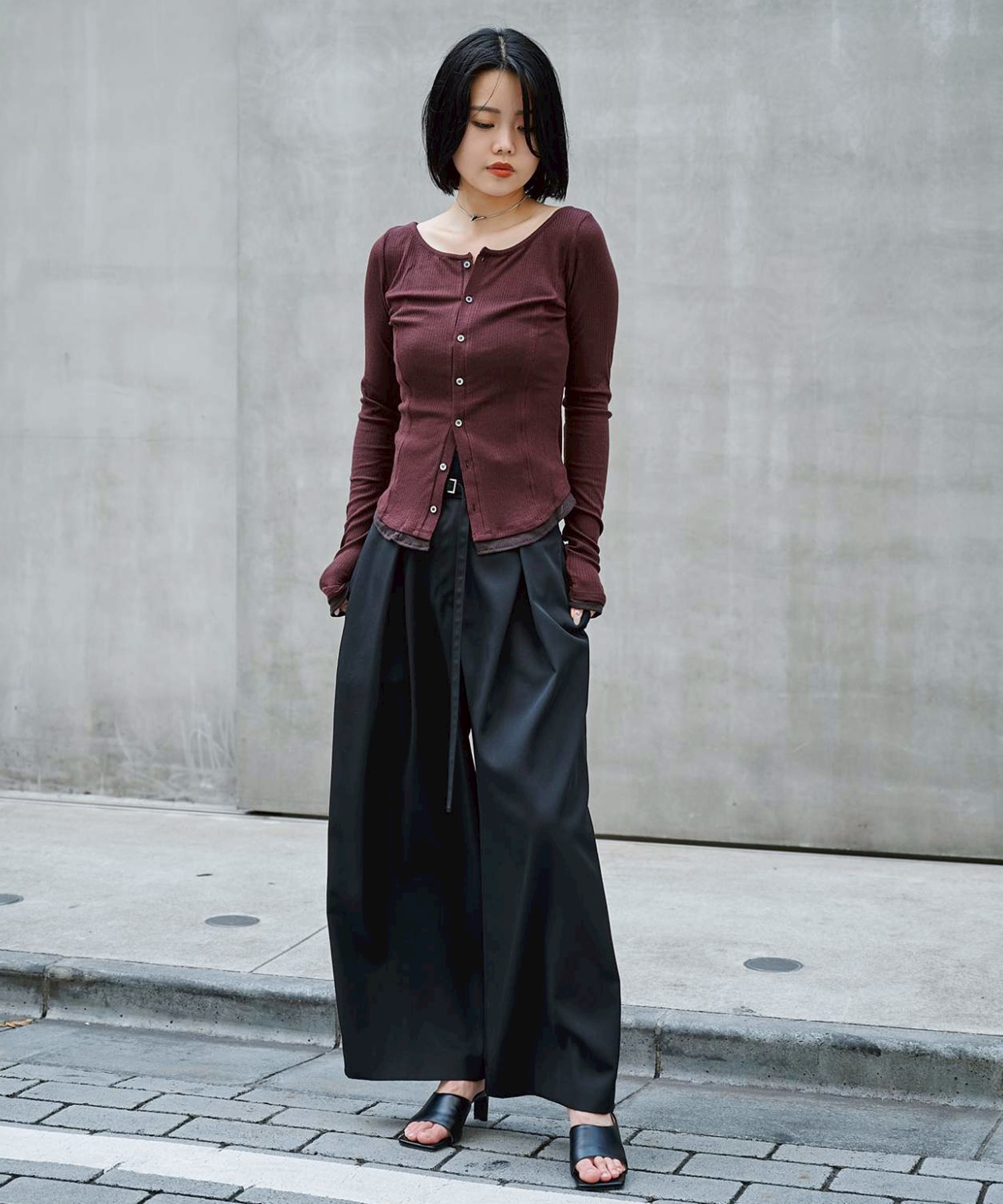 Back Asymmetry Chino Pants STUDIOUS