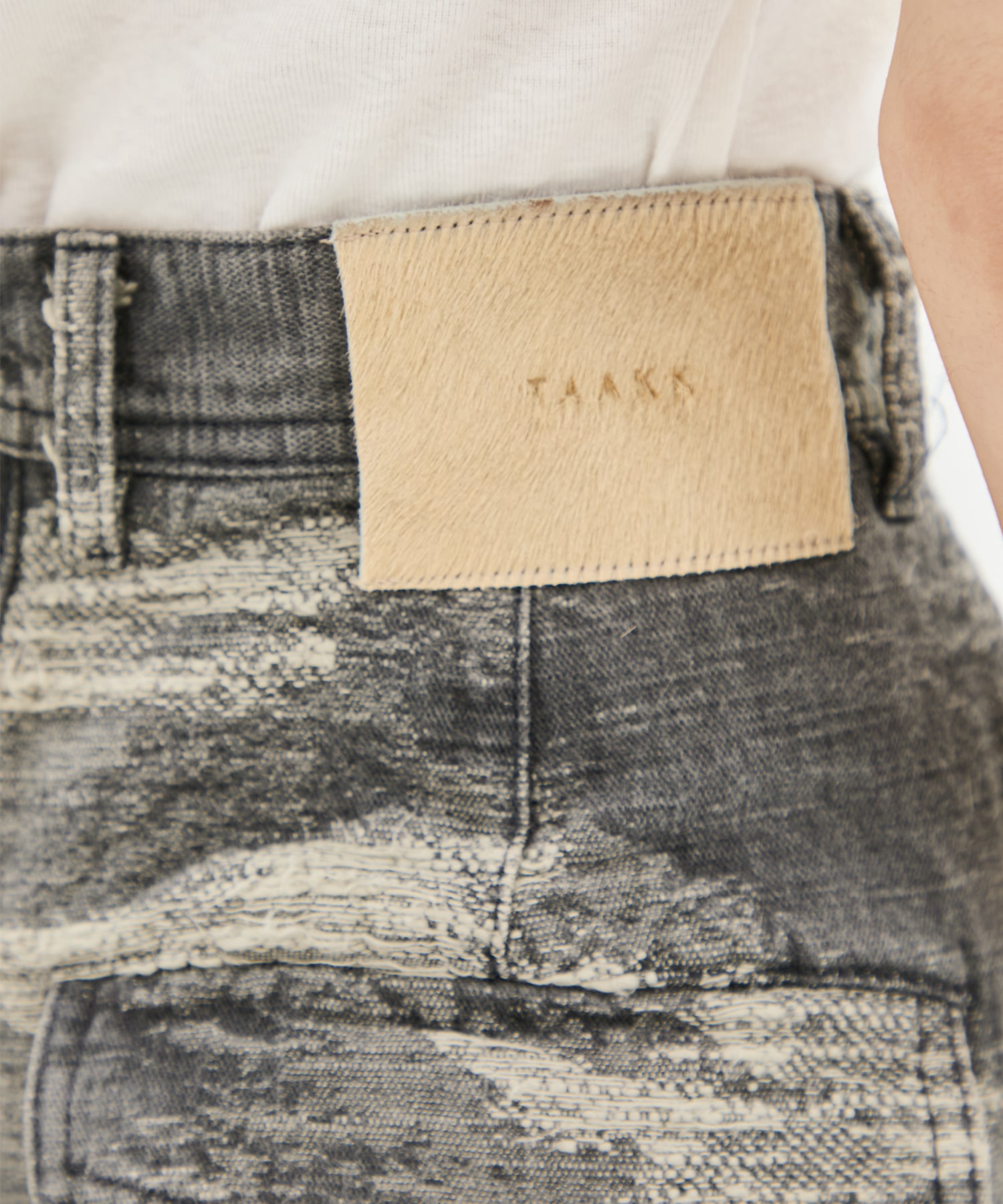 DESIGN TROUSERS TAAKK