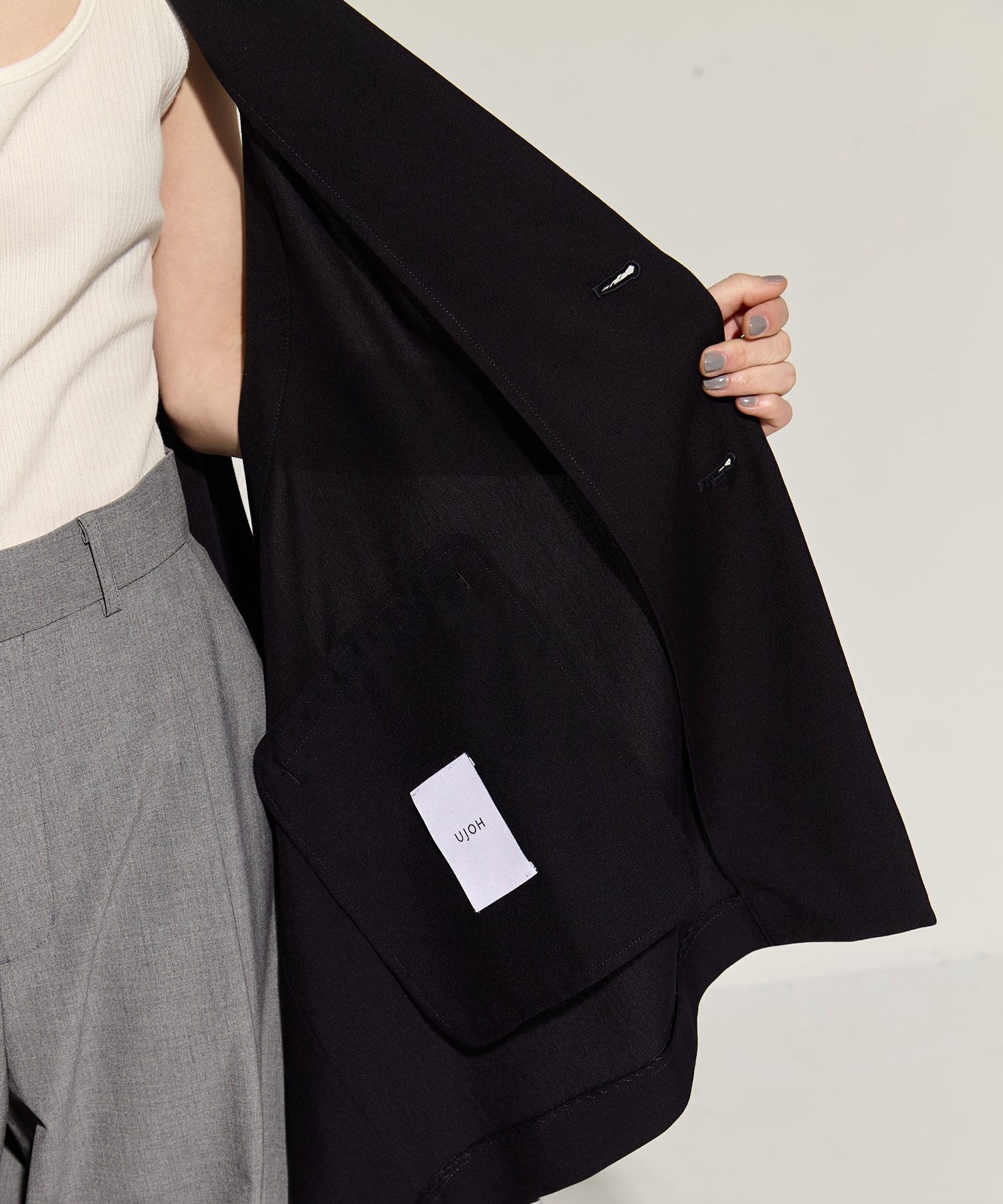 Side Eyelet Vest UJOH