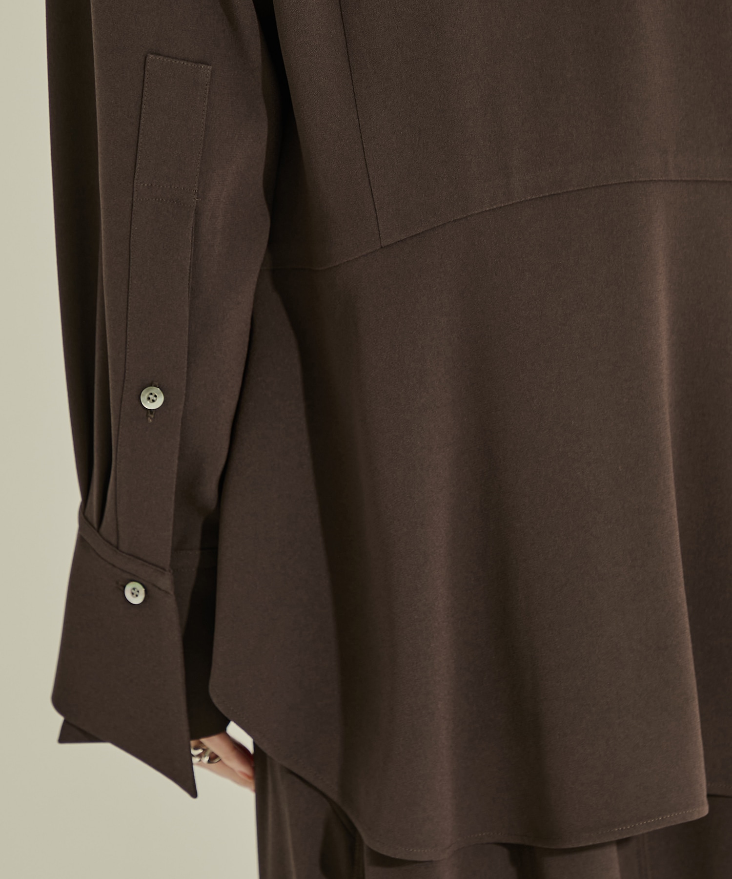 Peplum Hem Shirt UJOH