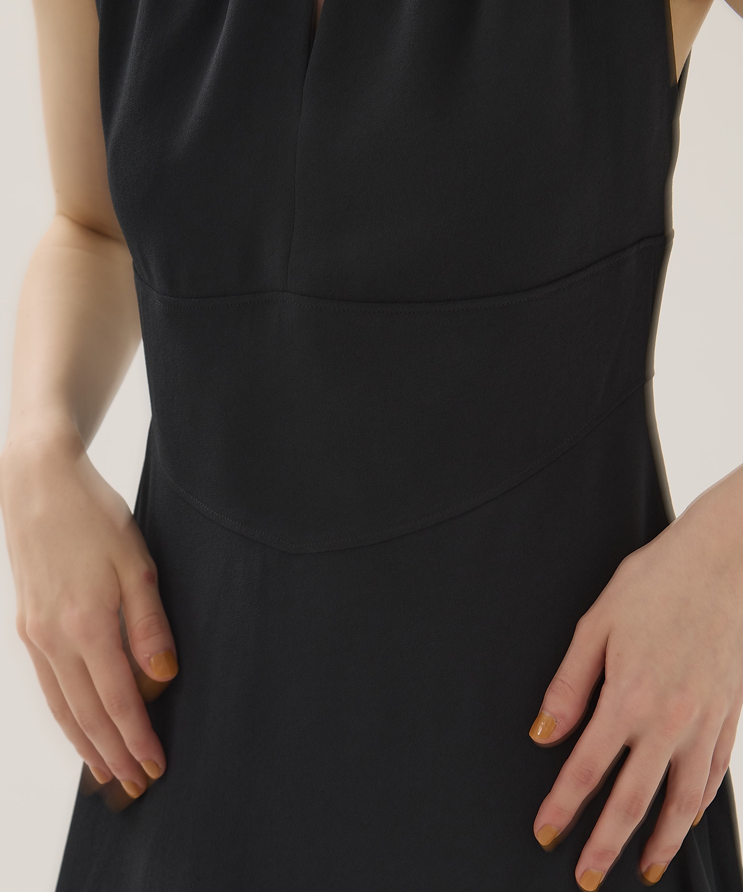 Halter Neck Dress EMILY ODA